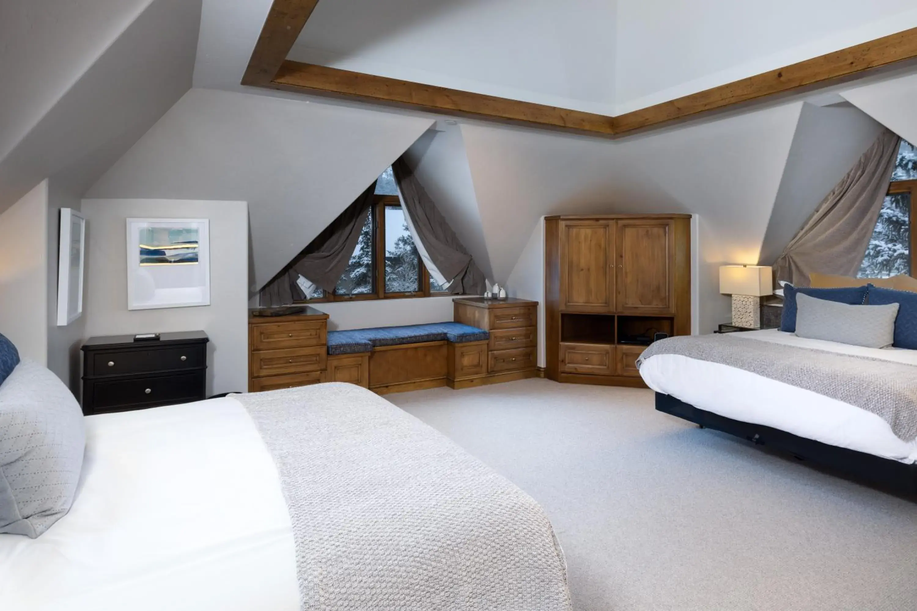 Bedroom, Bed in Gravity Haus Vail