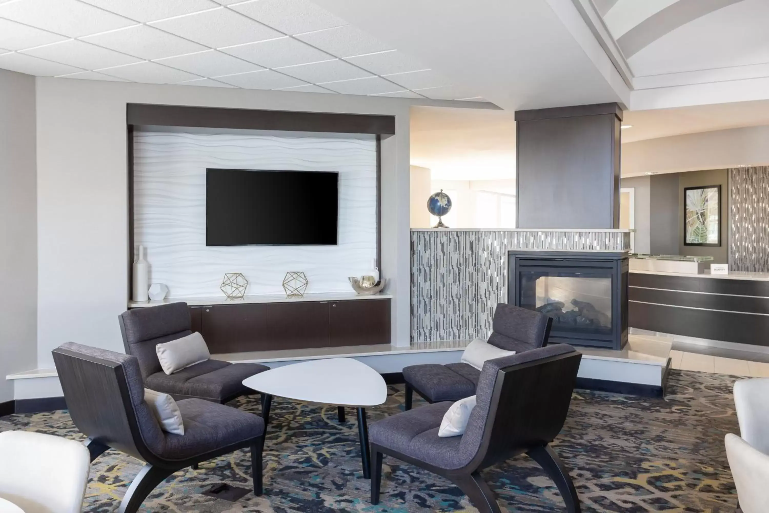 Lobby or reception, TV/Entertainment Center in Residence Inn Largo Medical Center Drive