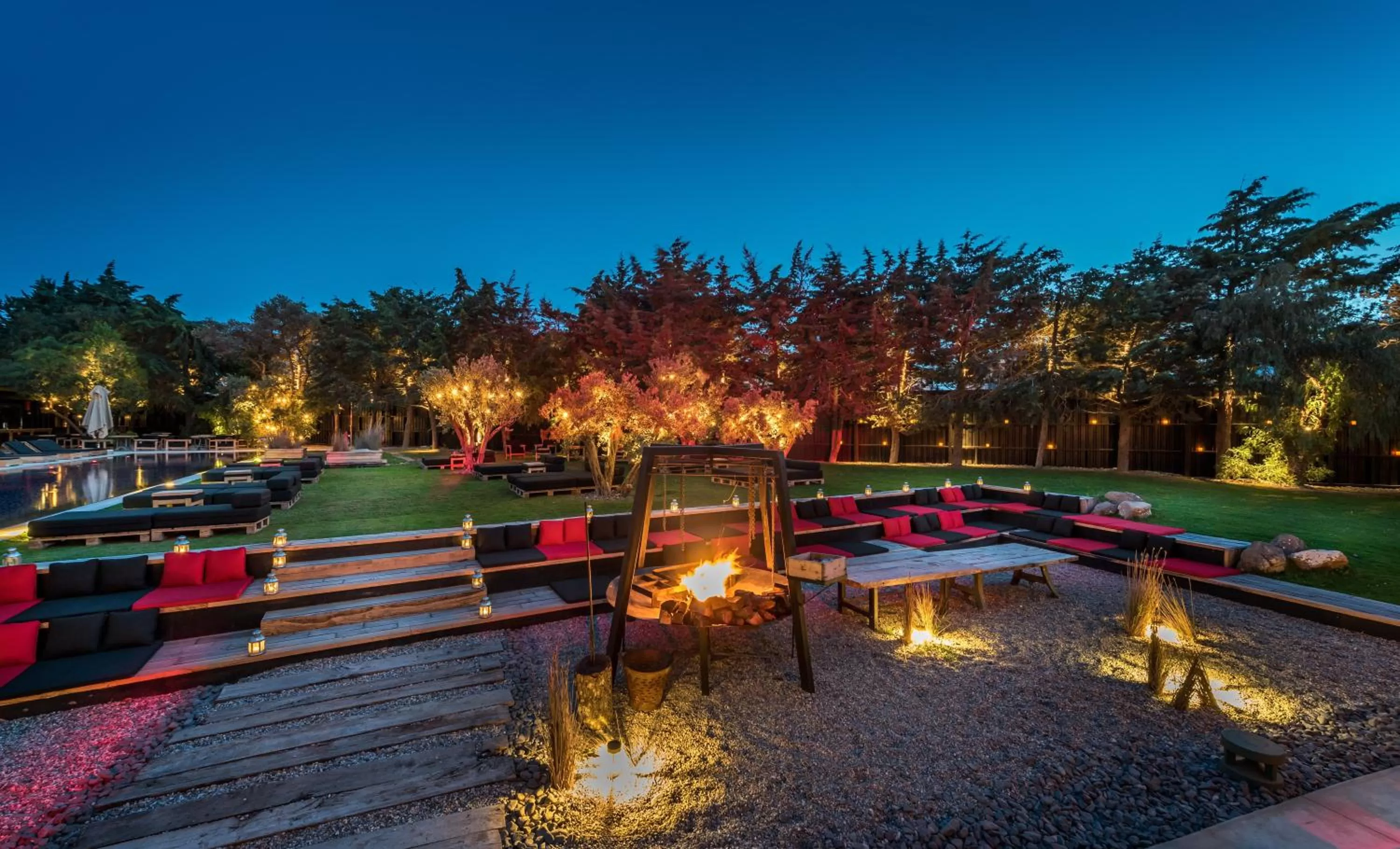 Garden in Warehouse By The Stay