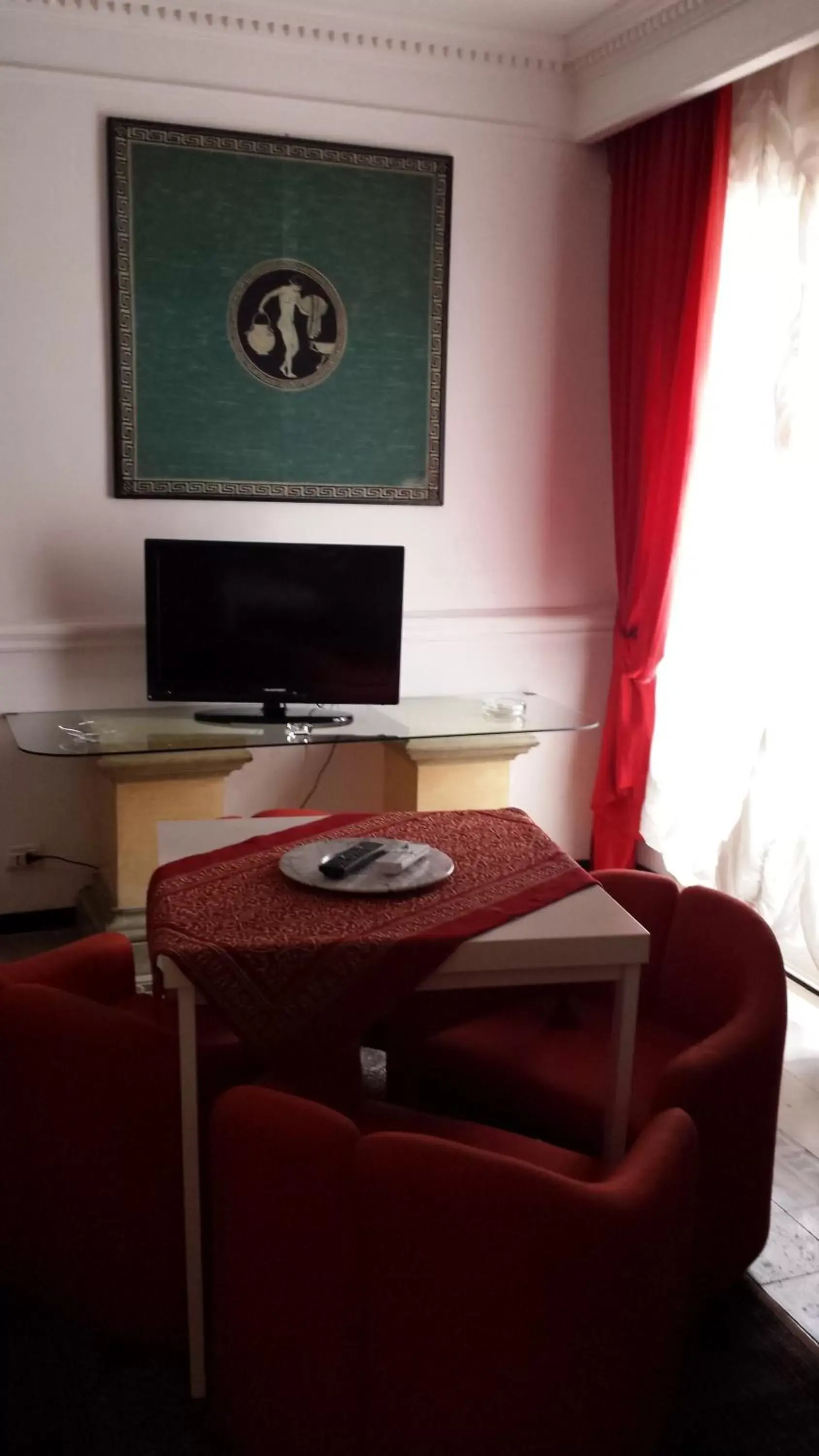 Photo of the whole room, TV/Entertainment Center in B&B degli Ottimati