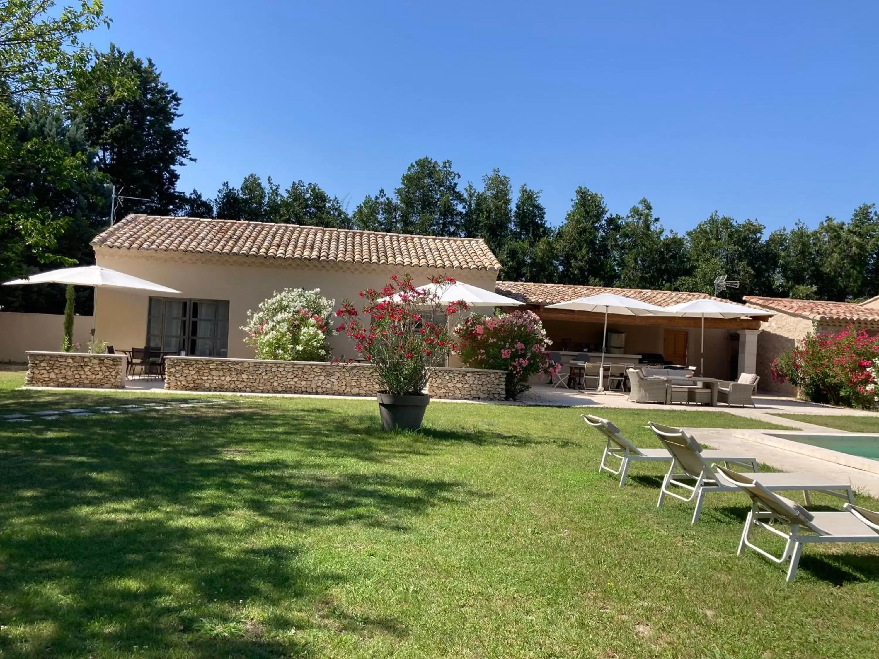 Patio, Property Building in Mas Galinette