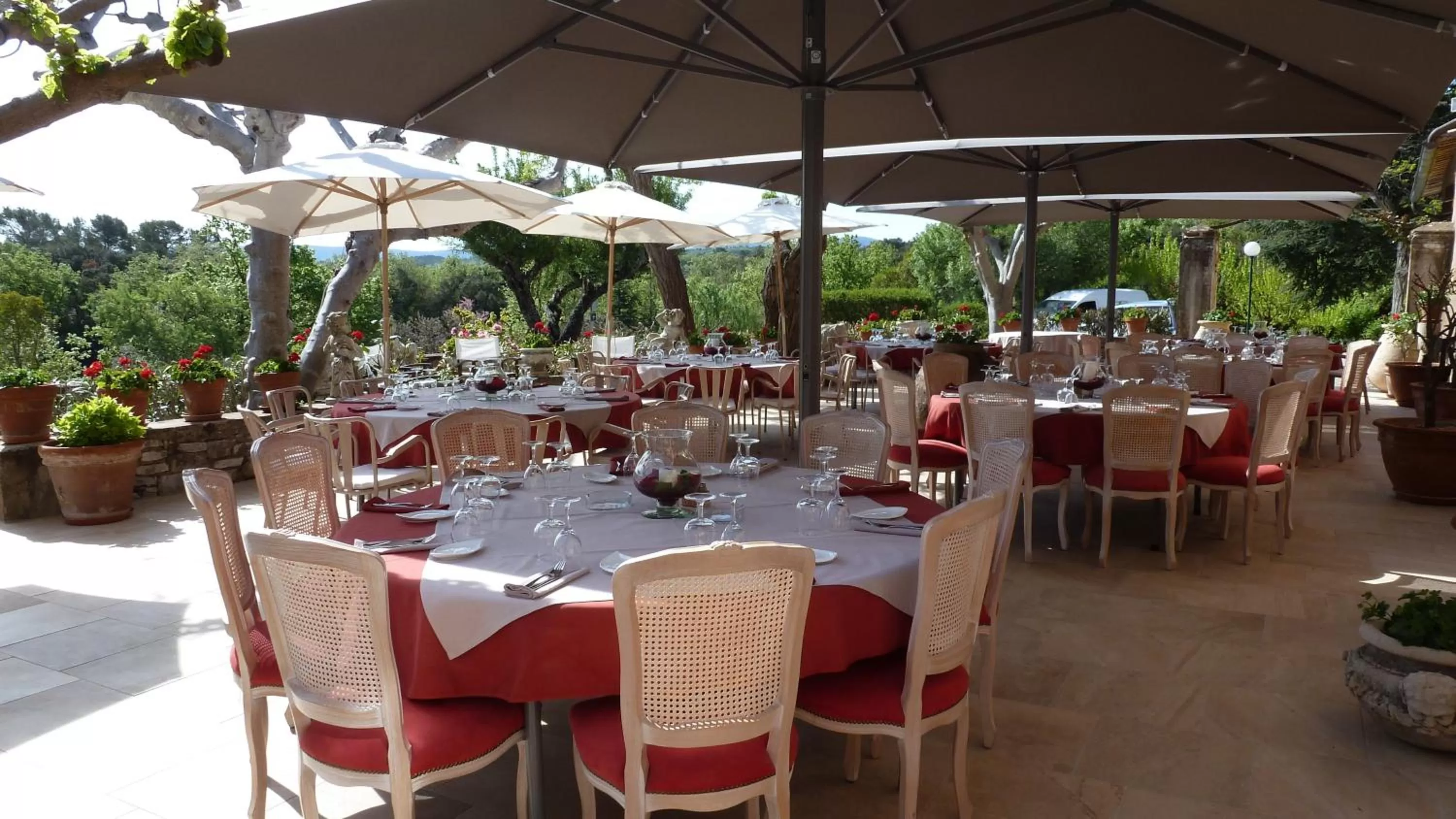 Restaurant/places to eat in Domaine du Lac - Teritoria