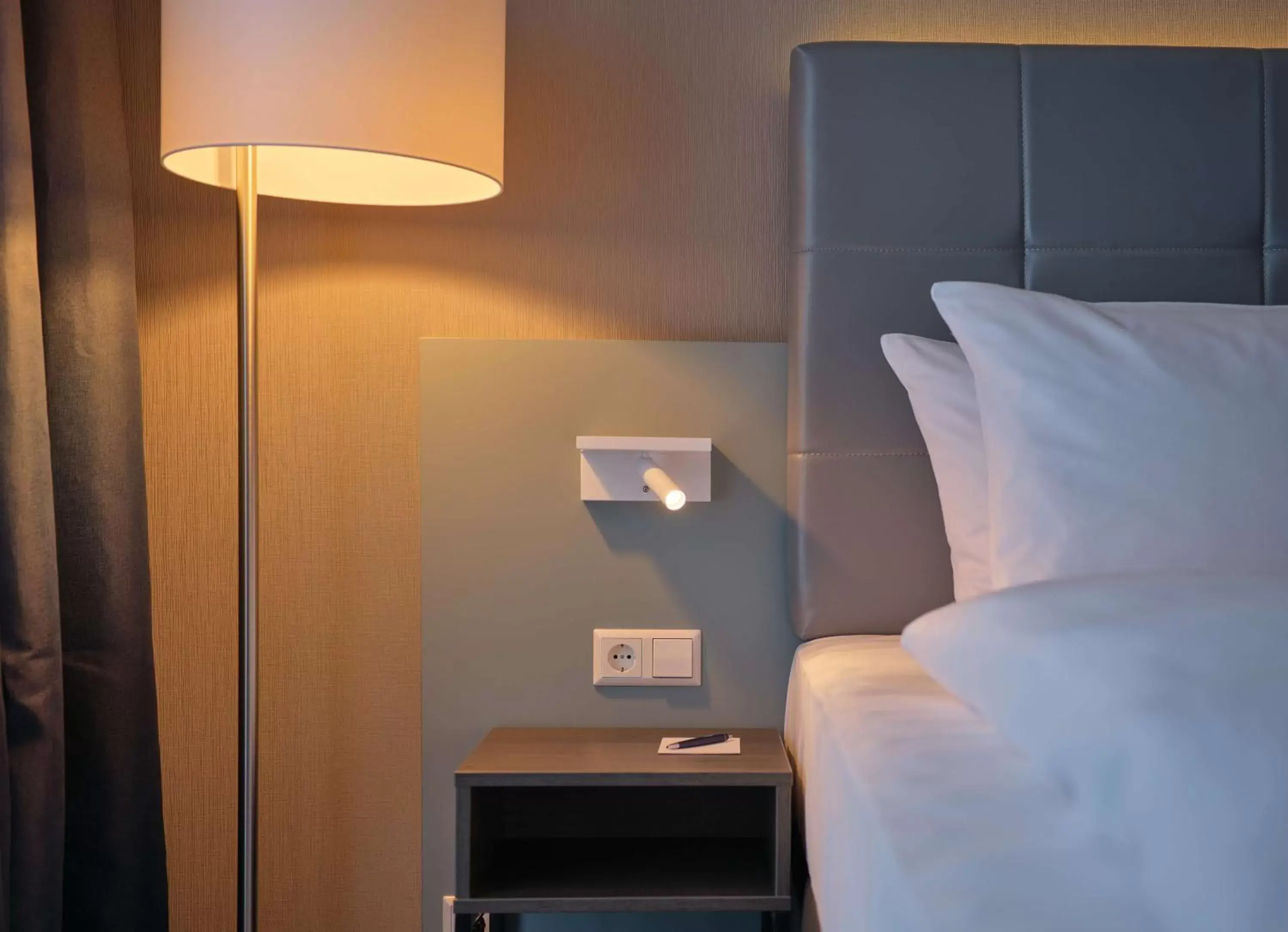 Superior Room with Double Bed in Dorint Parkhotel Frankfurt / Bad Vilbel Superior Room with Double Bed in Dorint Parkhotel Frankfurt / Bad Vilbel