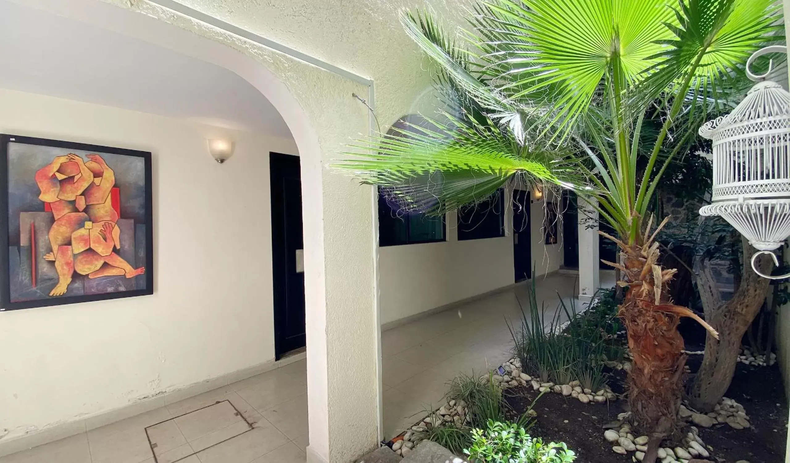 Facade/entrance in Hotel Escala Puebla Centro Facade/entrance in Hotel Escala Puebla Centro