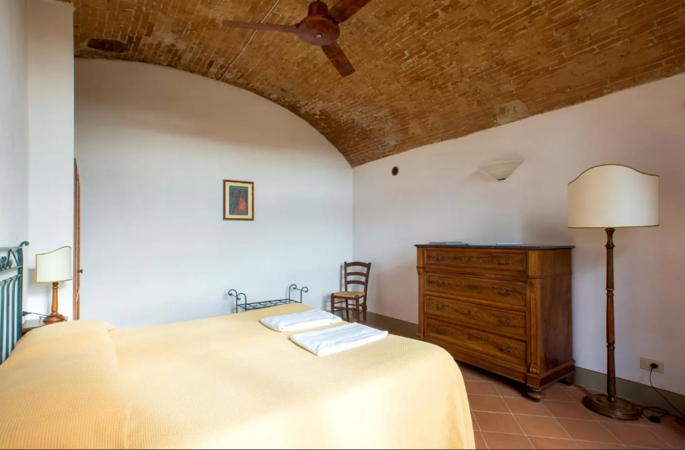 Bedroom, Bed in Borgo Bottaia