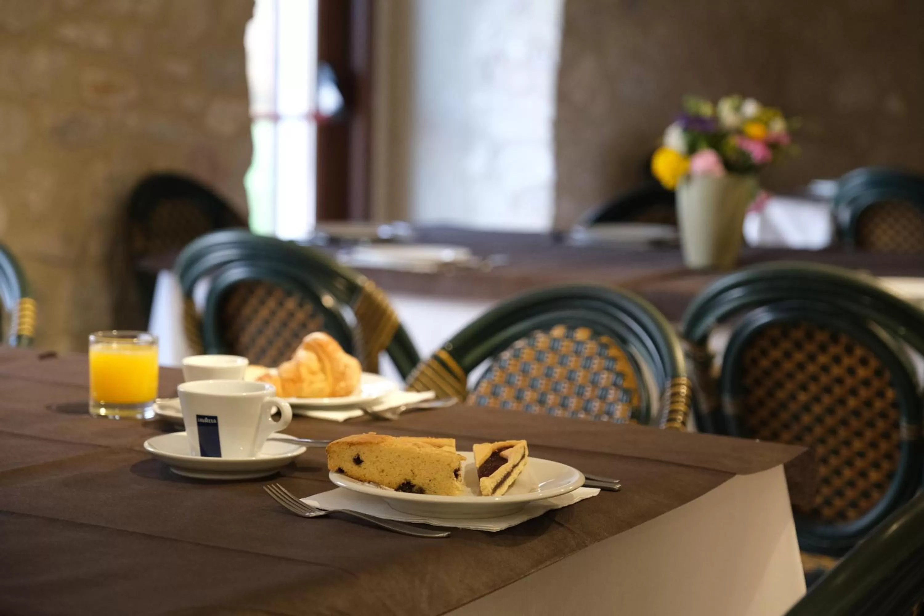 Food and drinks, Breakfast in Country House Elite