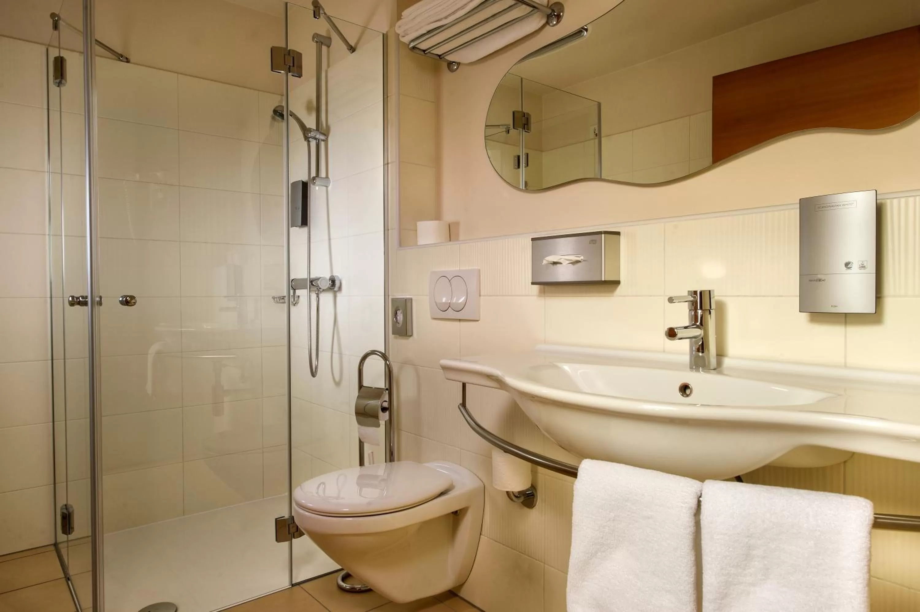 Shower in City Hotel Ljubljana