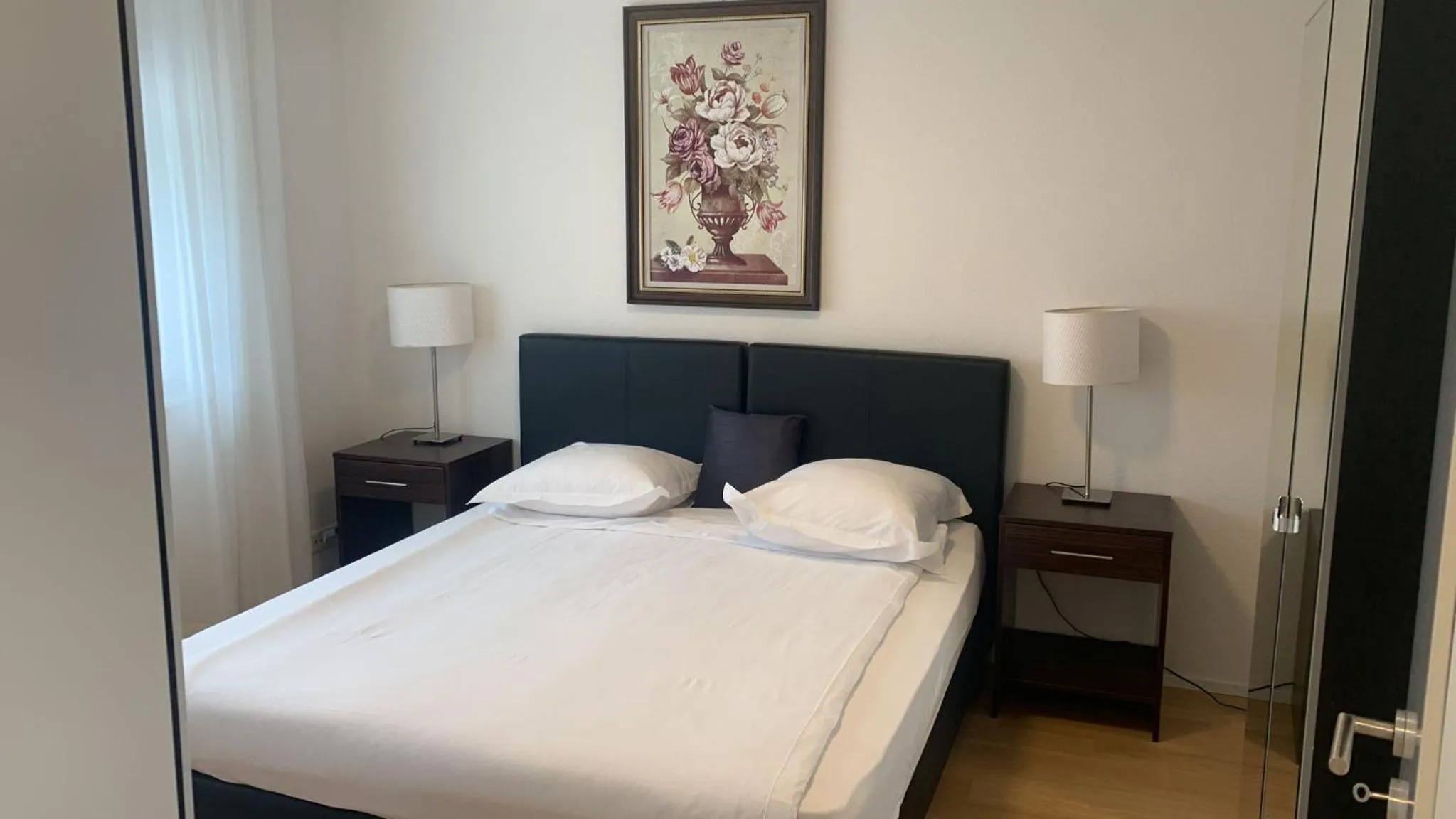 Bed in Swiss Star Zurich Oerlikon - Self Check-In