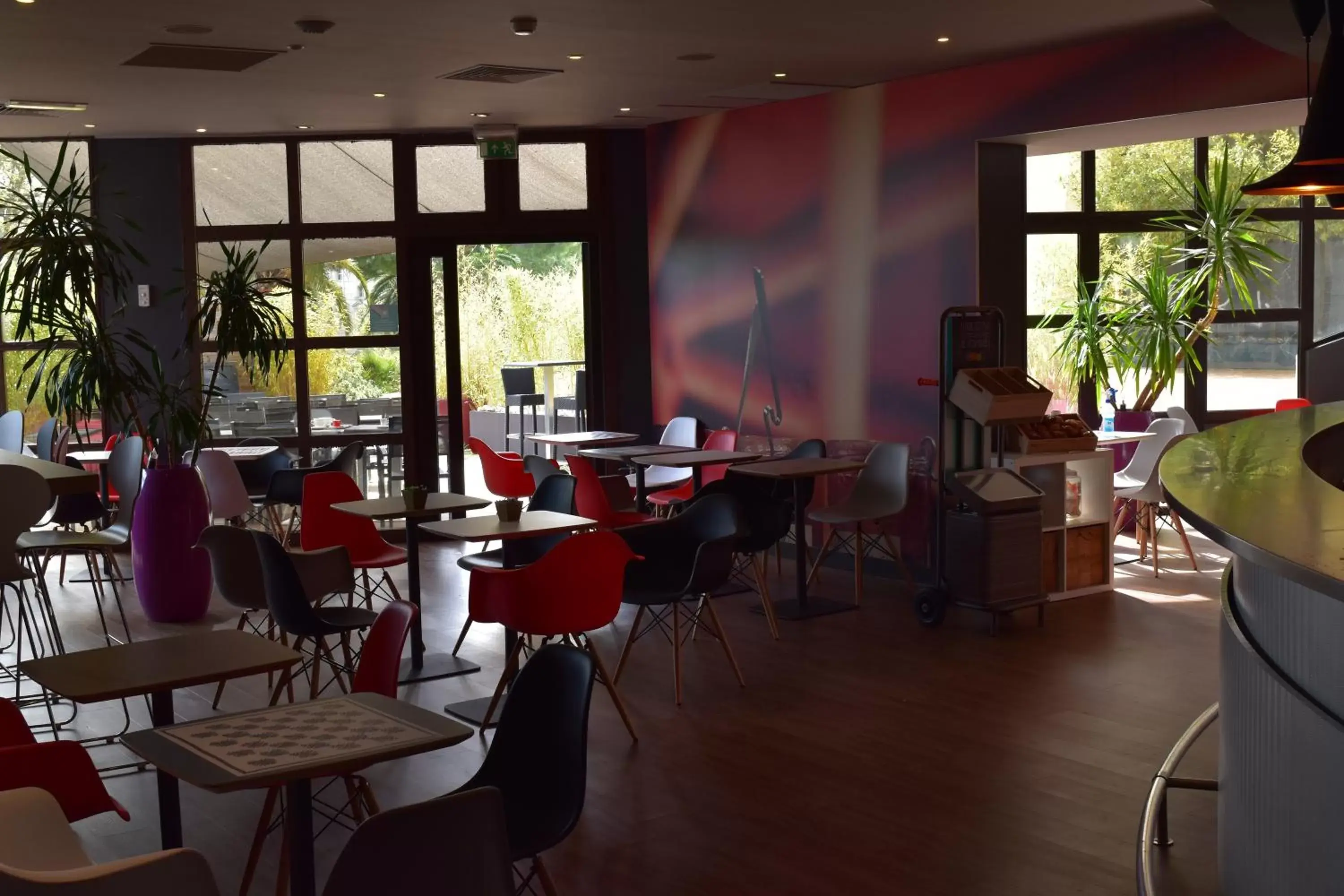 Buffet breakfast, Restaurant/Places to Eat in ibis Montpellier Centre Polygone