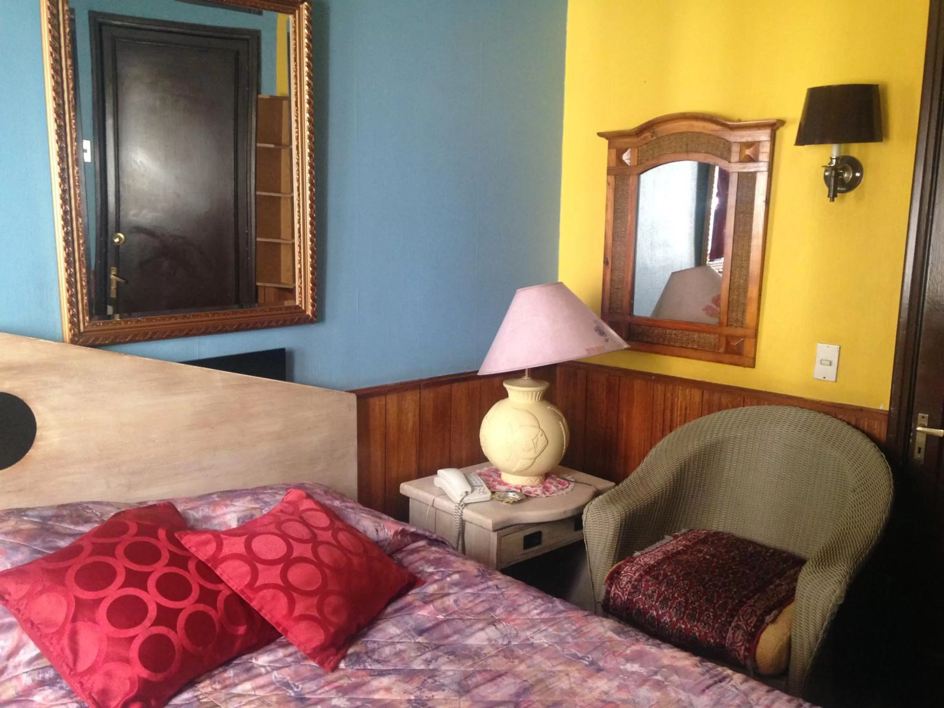 Bedroom, Bed in Hotel La Castellana