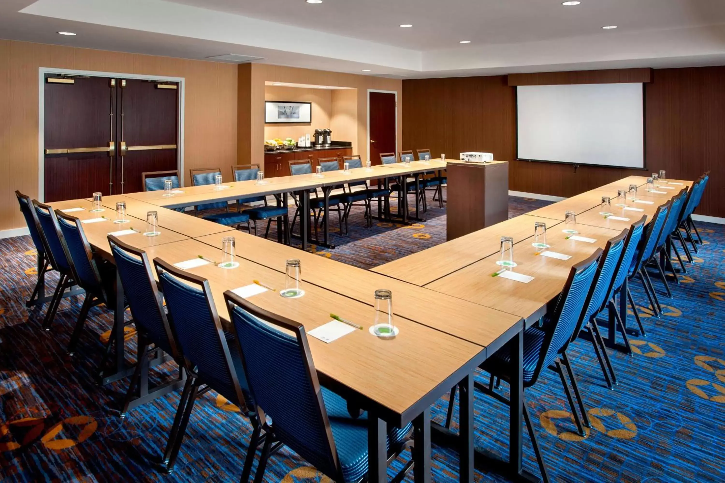 Meeting/conference room in Courtyard Parsippany
