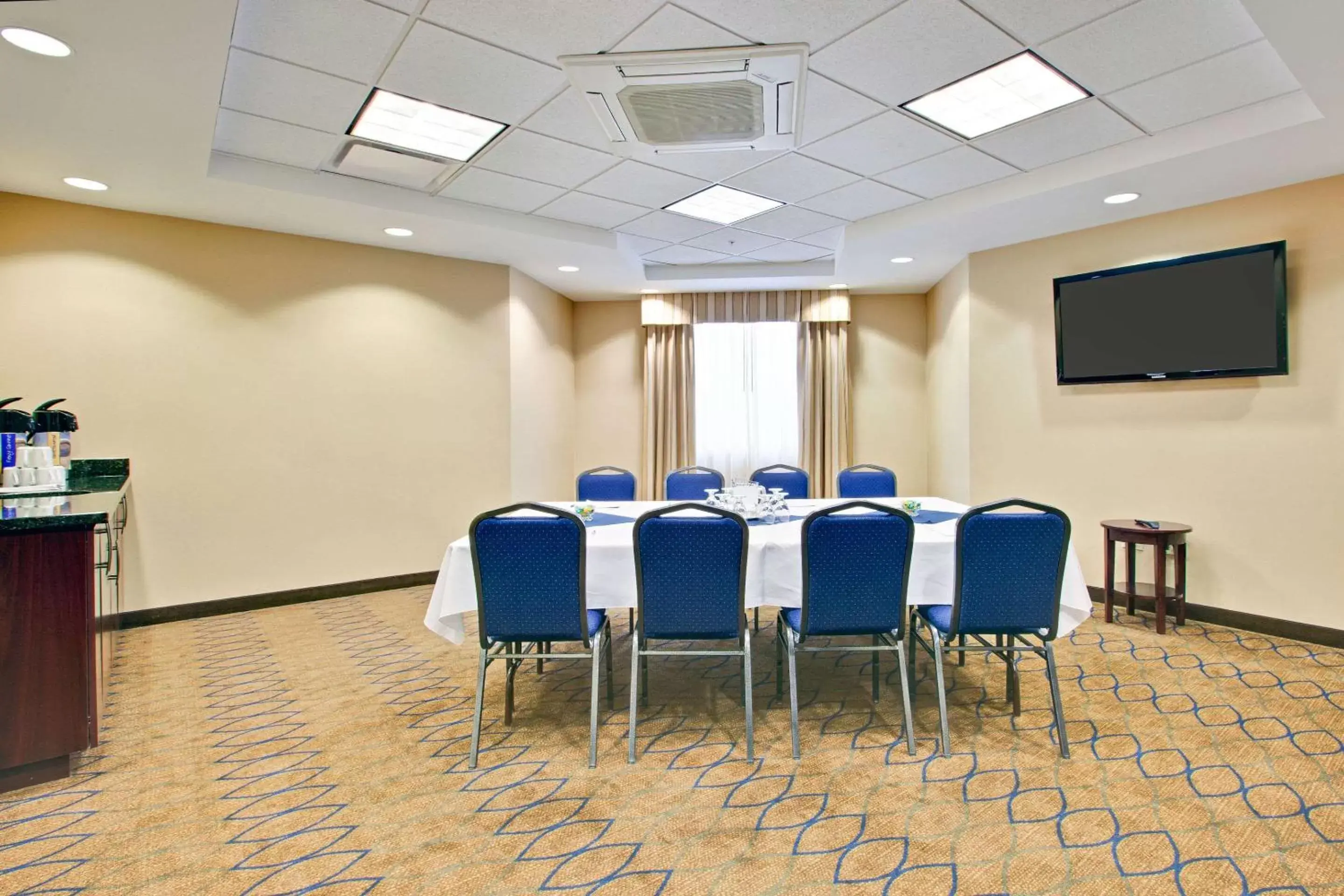 Meeting/conference room in Comfort Inn & Suites