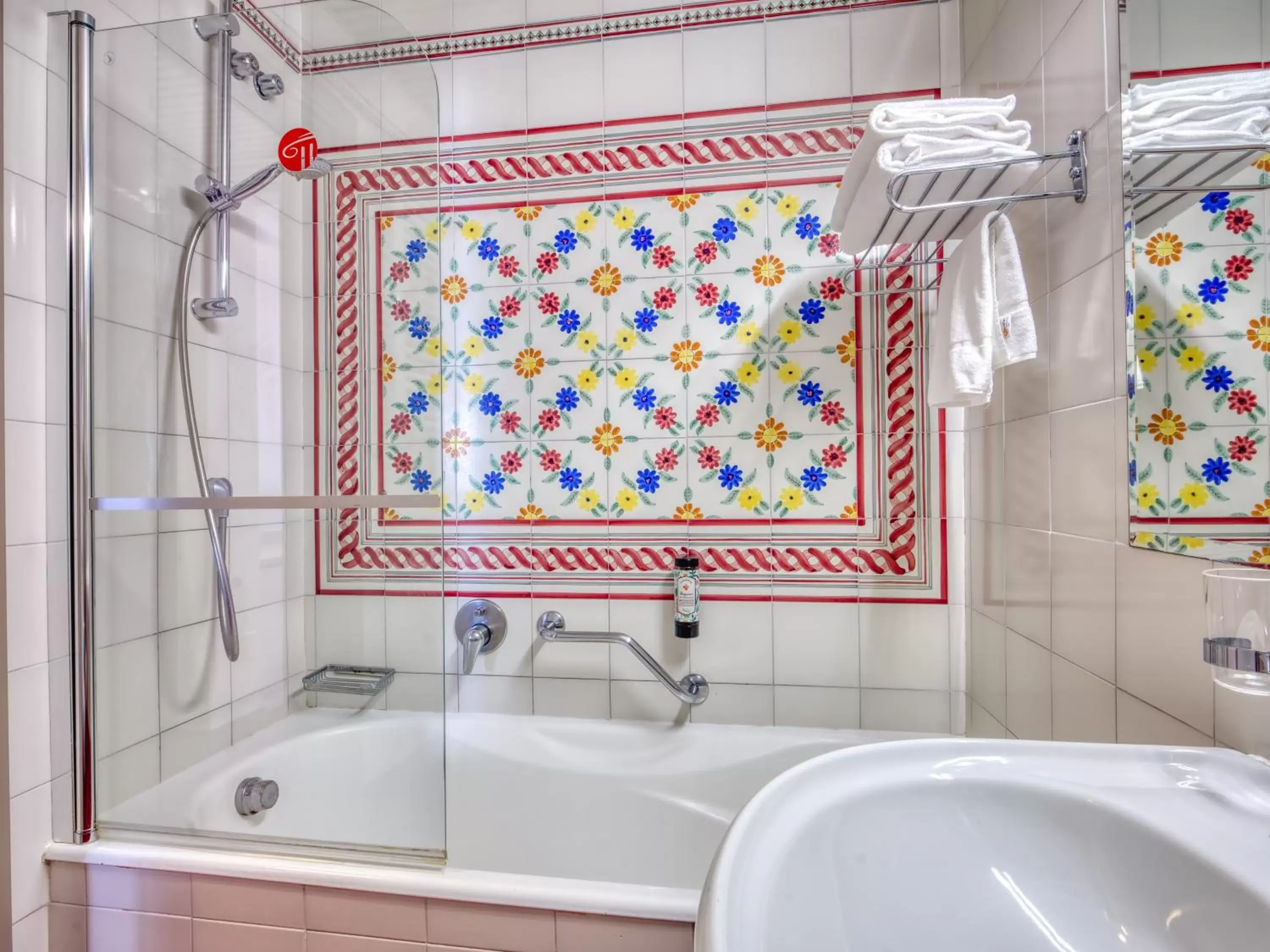 Bathroom in Hotel Antares