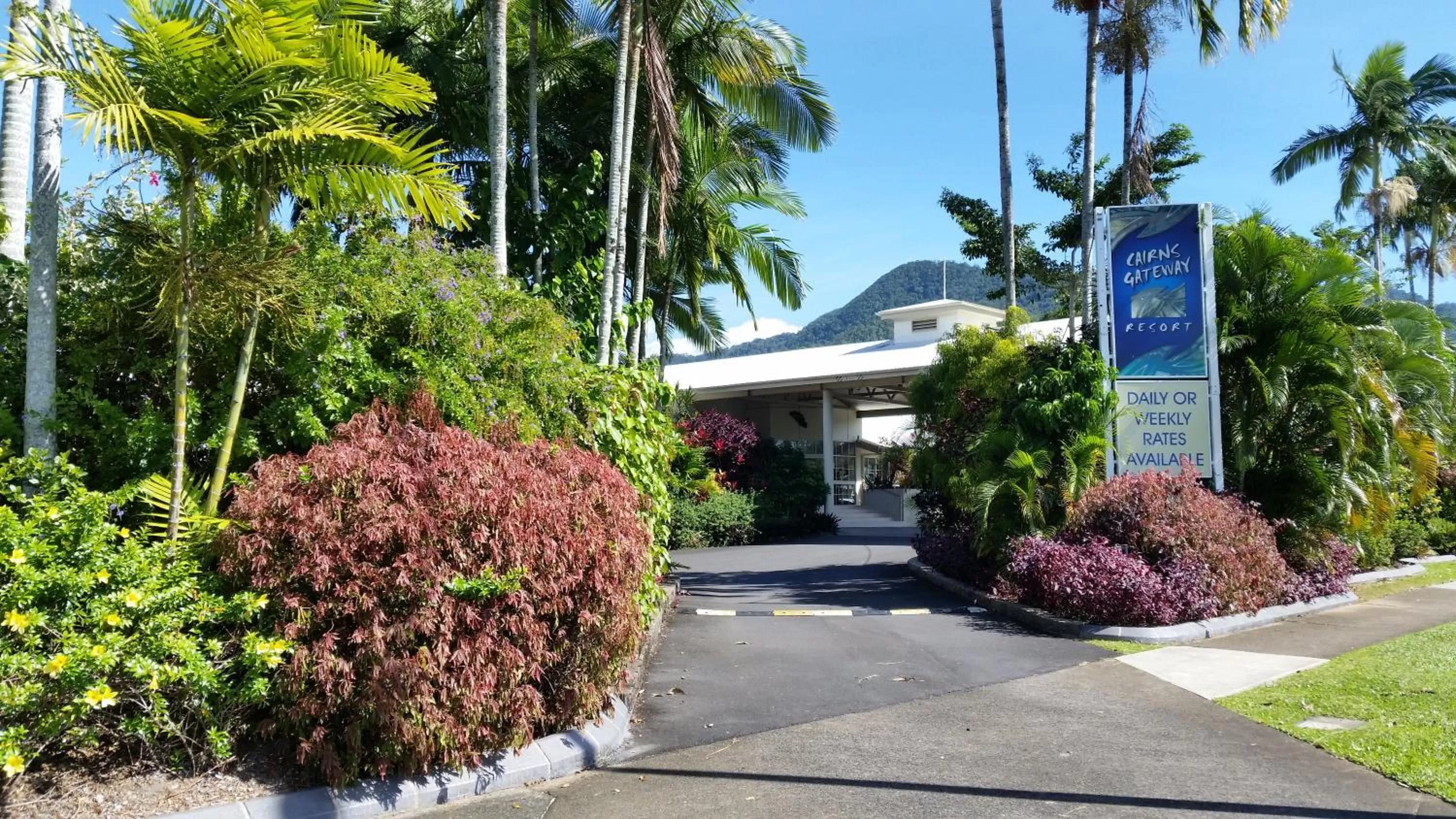 Property building in Cairns Gateway Resort