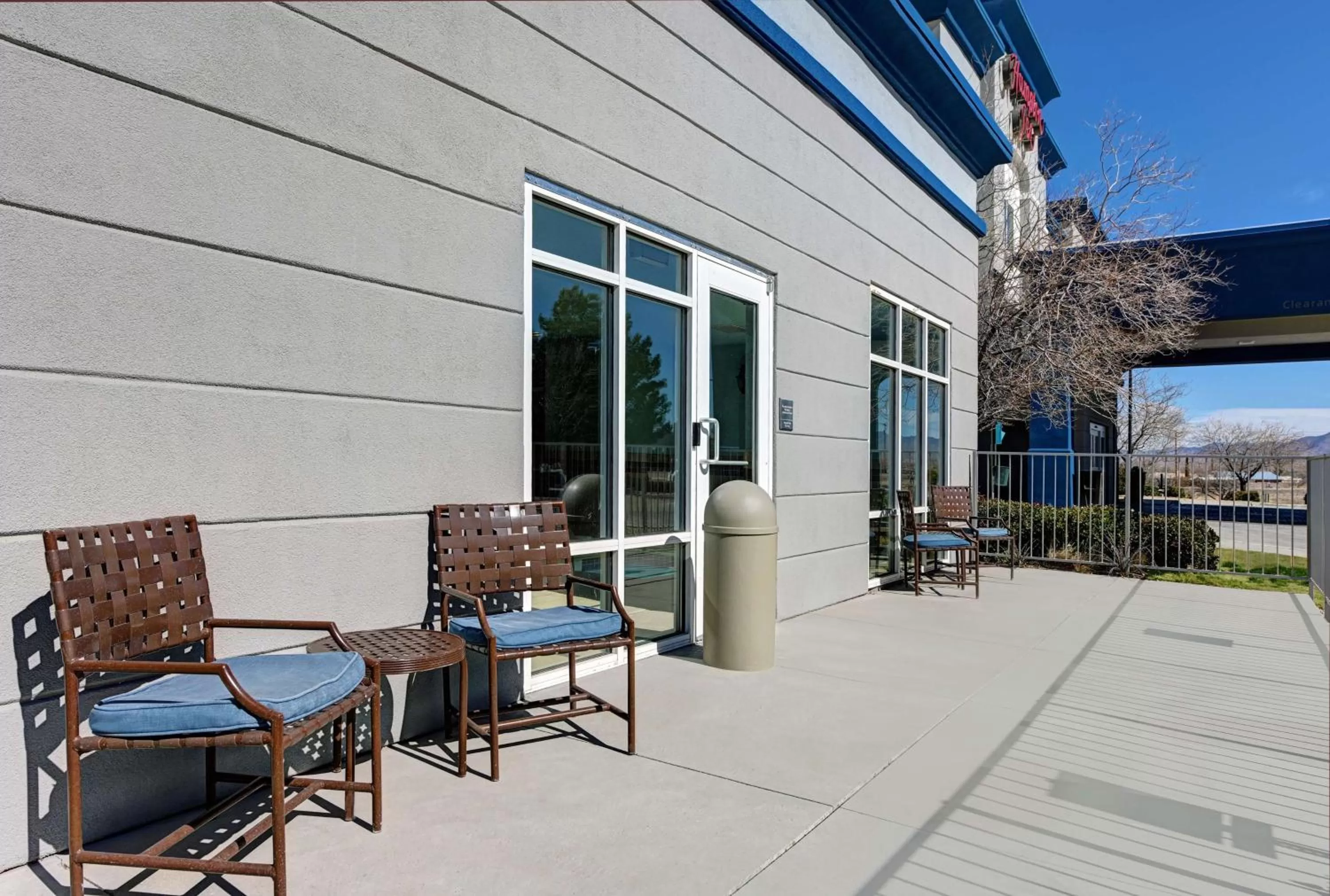 Patio in Hampton Inn Lordsburg