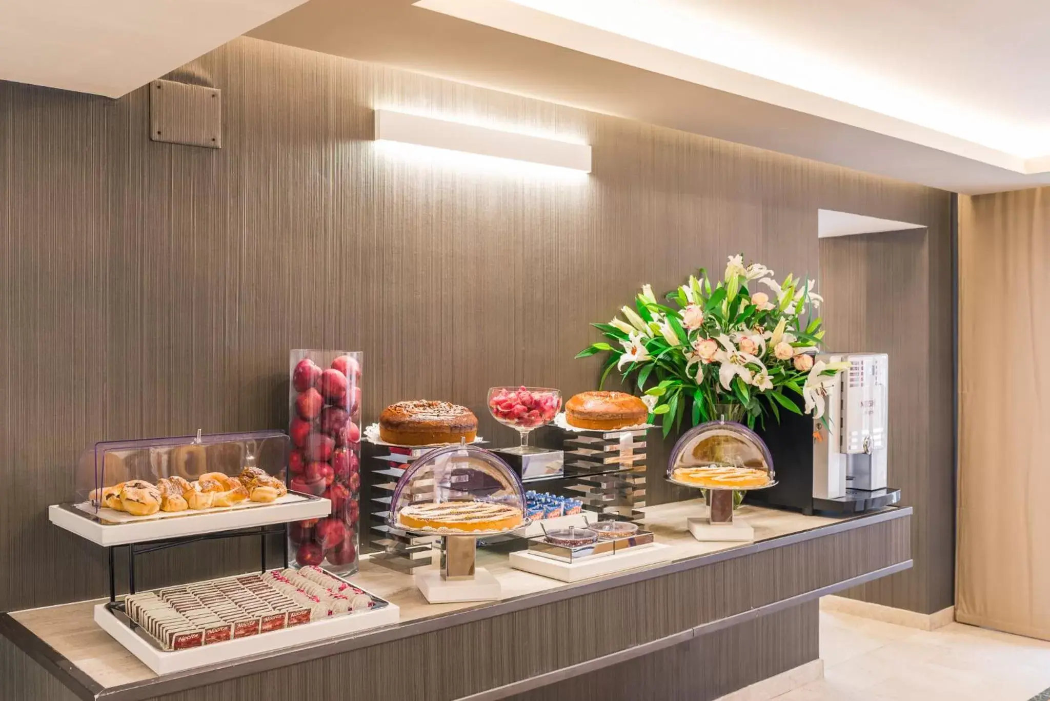 Buffet breakfast, Food in Raeli Hotel Siracusa