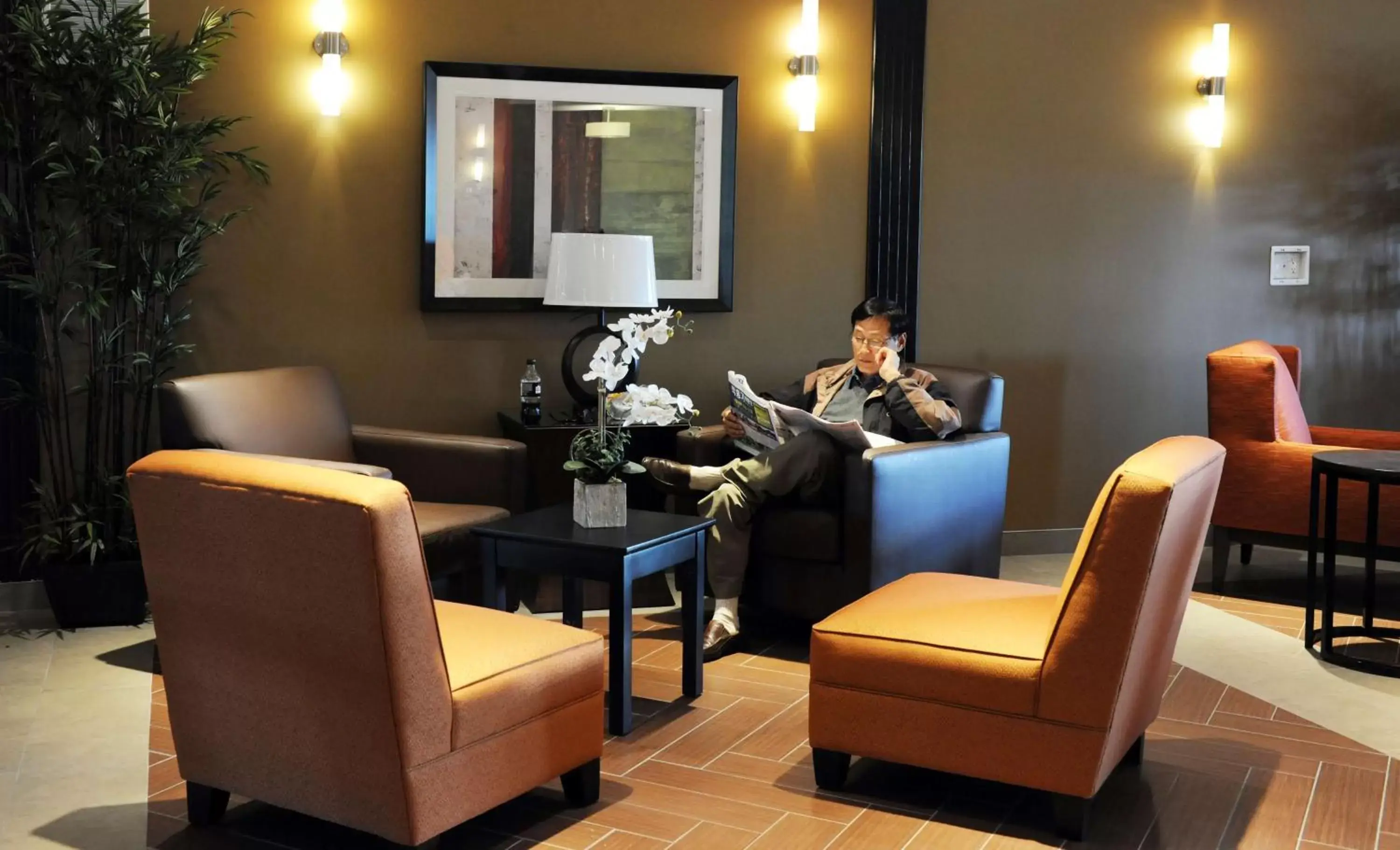 Lobby or reception, Seating Area in Best Western Plus Peace River Hotel & Suites