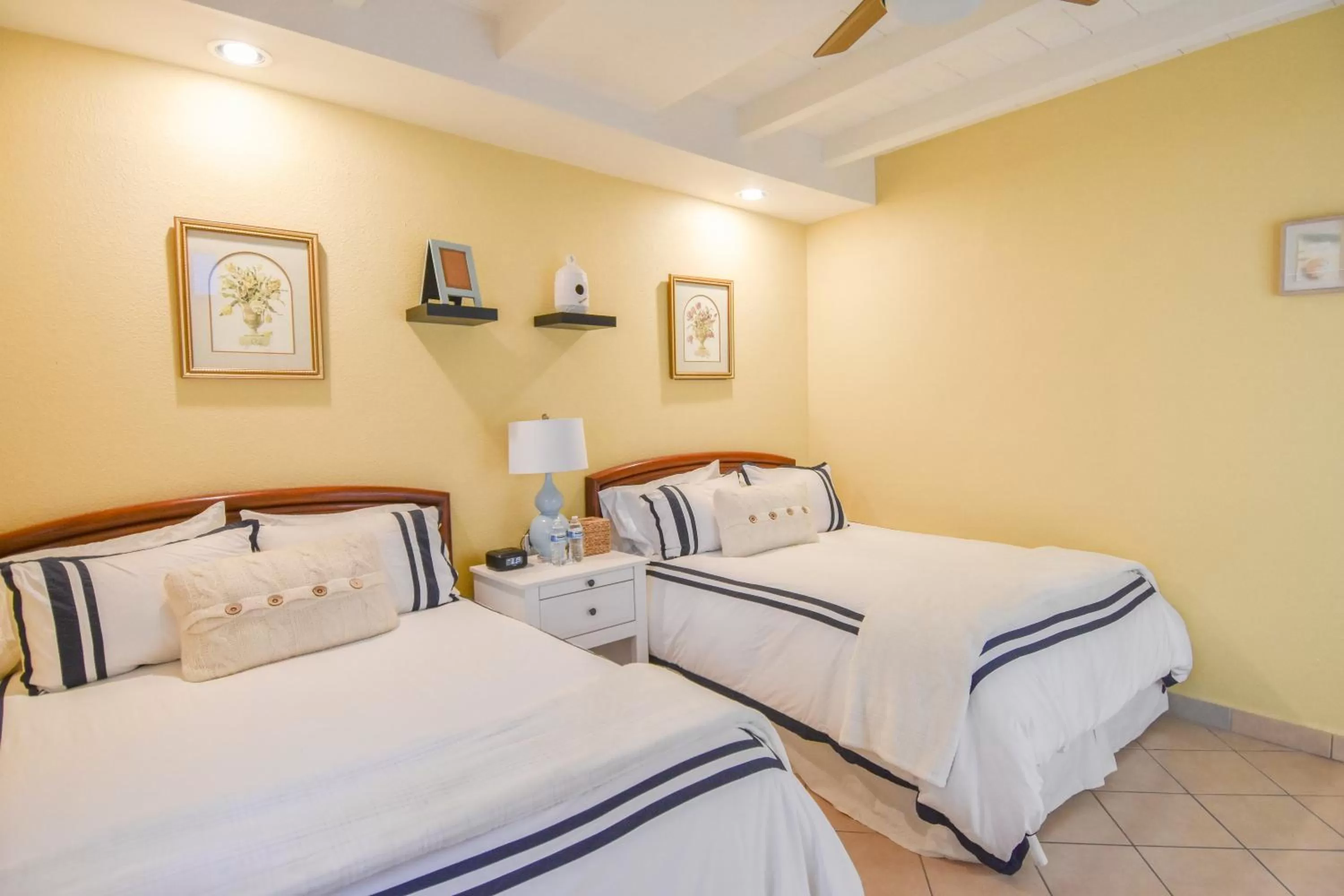 Bedroom, Bed in Quinta Pacifica Beachfront Villas