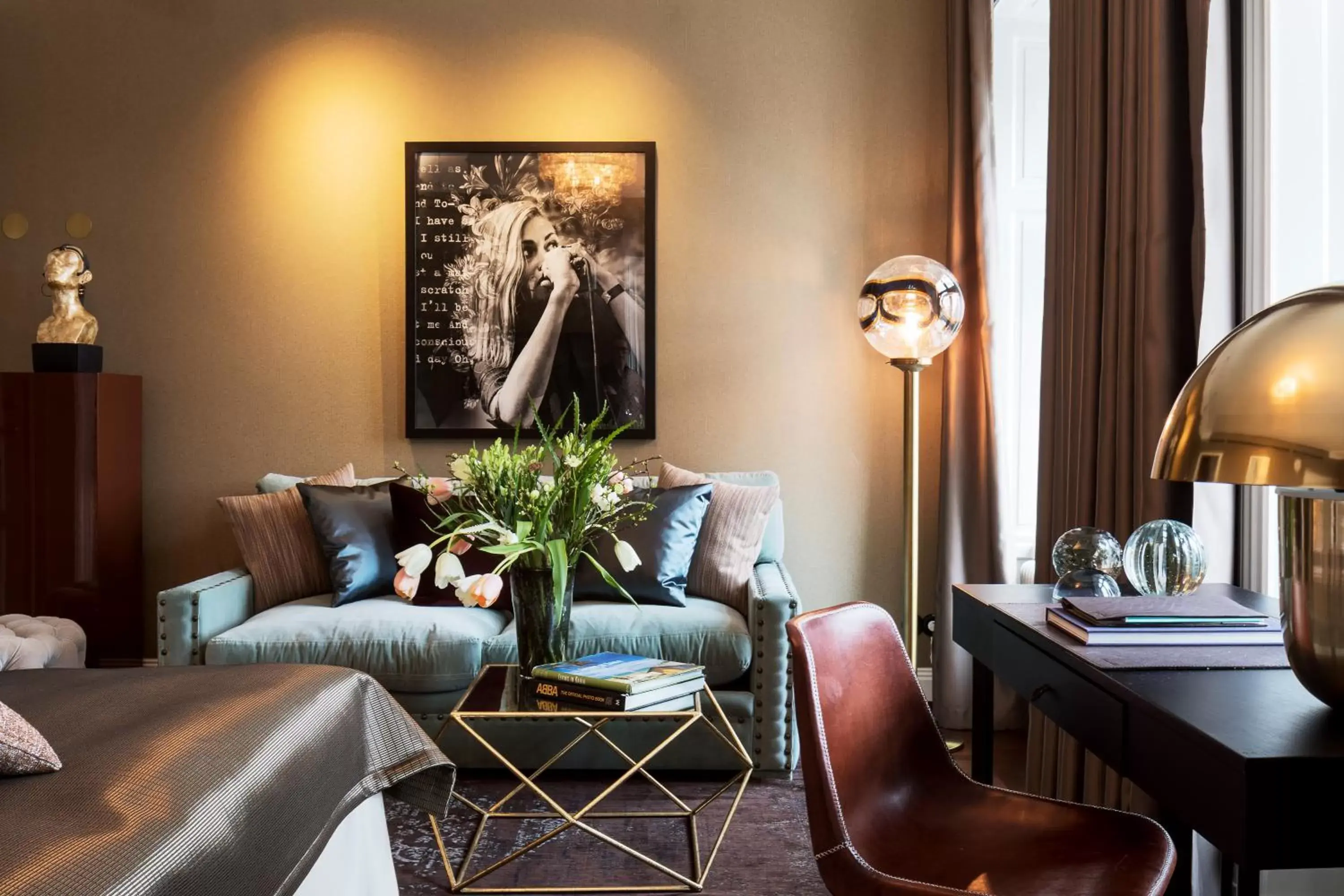 Bedroom, Seating Area in Lydmar Hotel