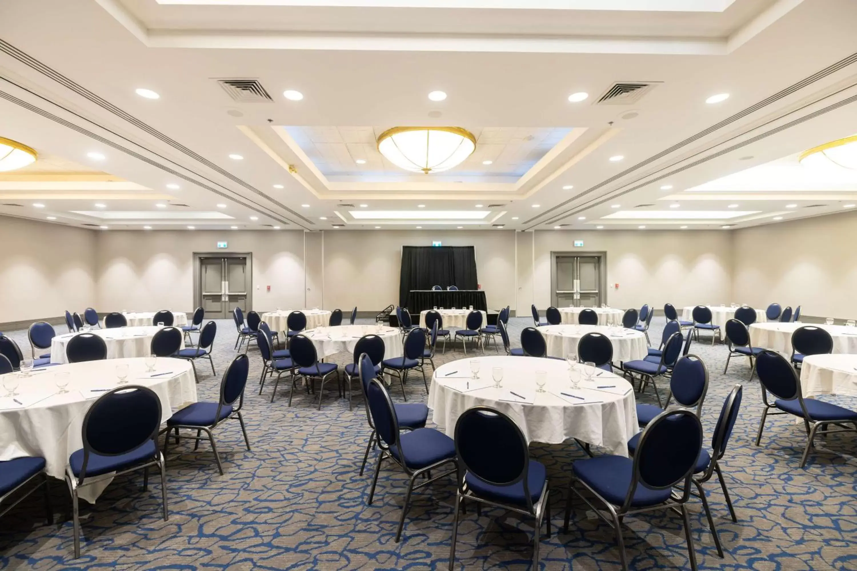 Meeting/conference room in DoubleTree by Hilton Calgary North