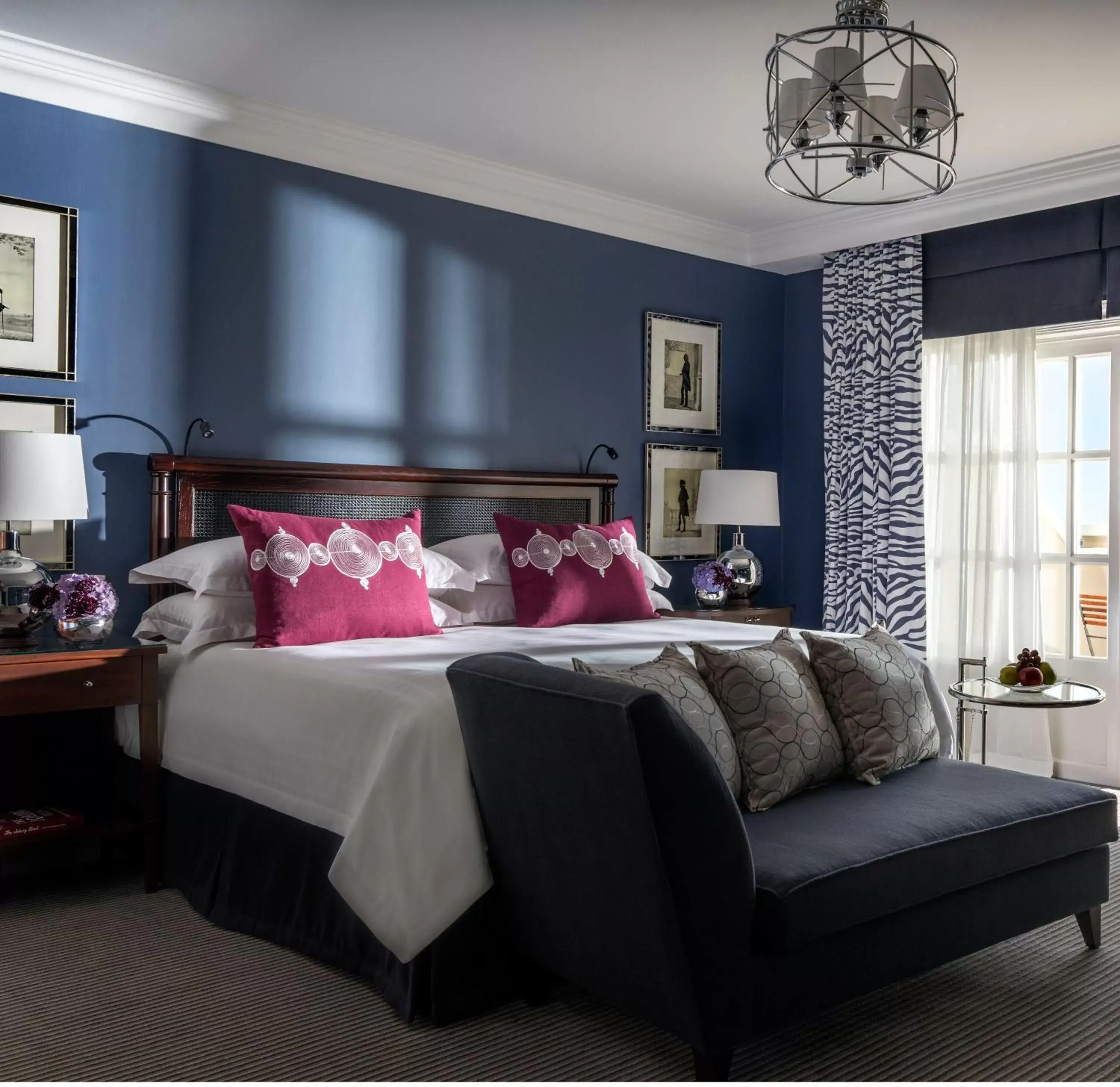 Photo of the whole room, Bed in Four Seasons Hotel The Westcliff Photo of the whole room, Bed in Four Seasons Hotel The Westcliff