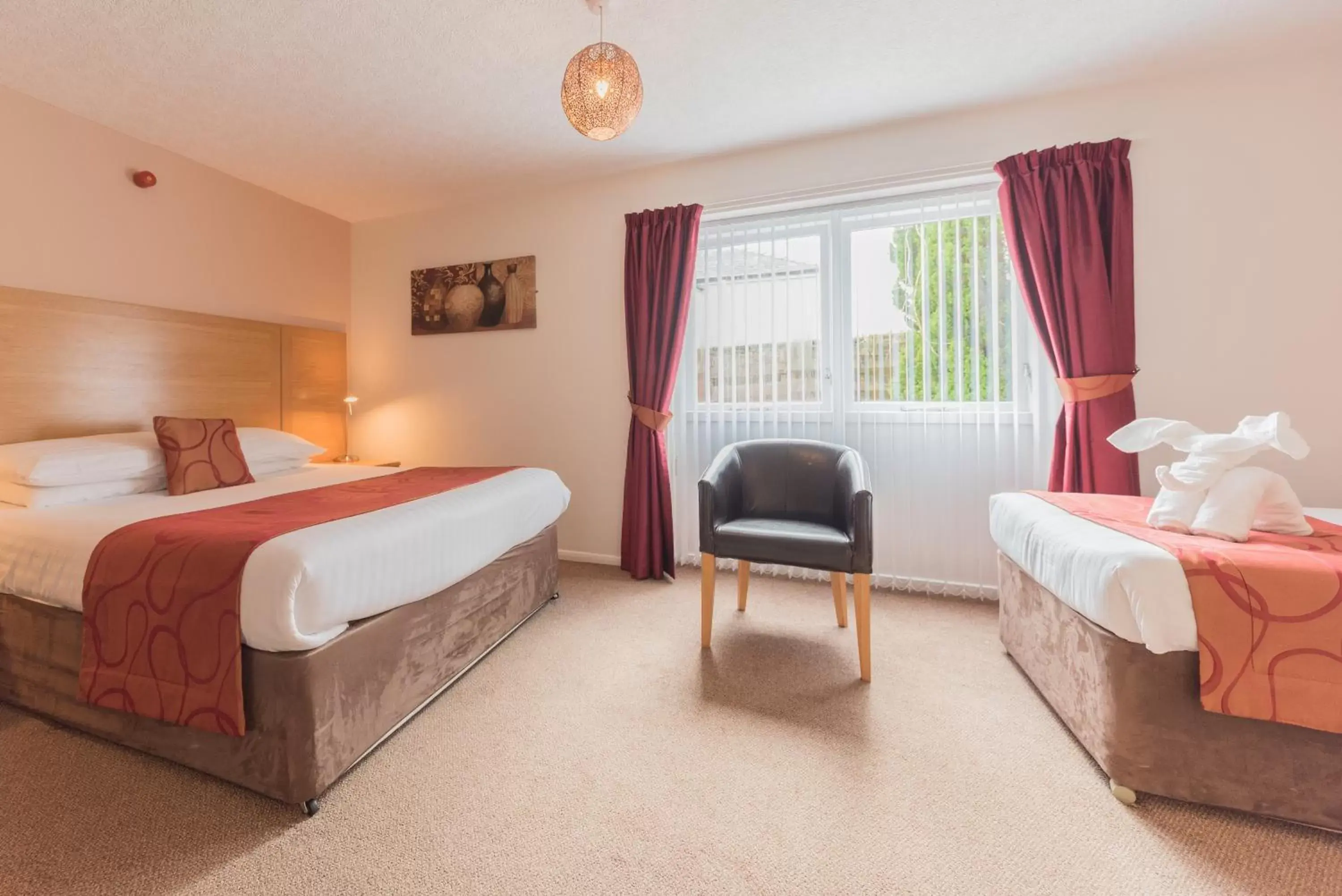 Bedroom in The Old Ginn House Inn