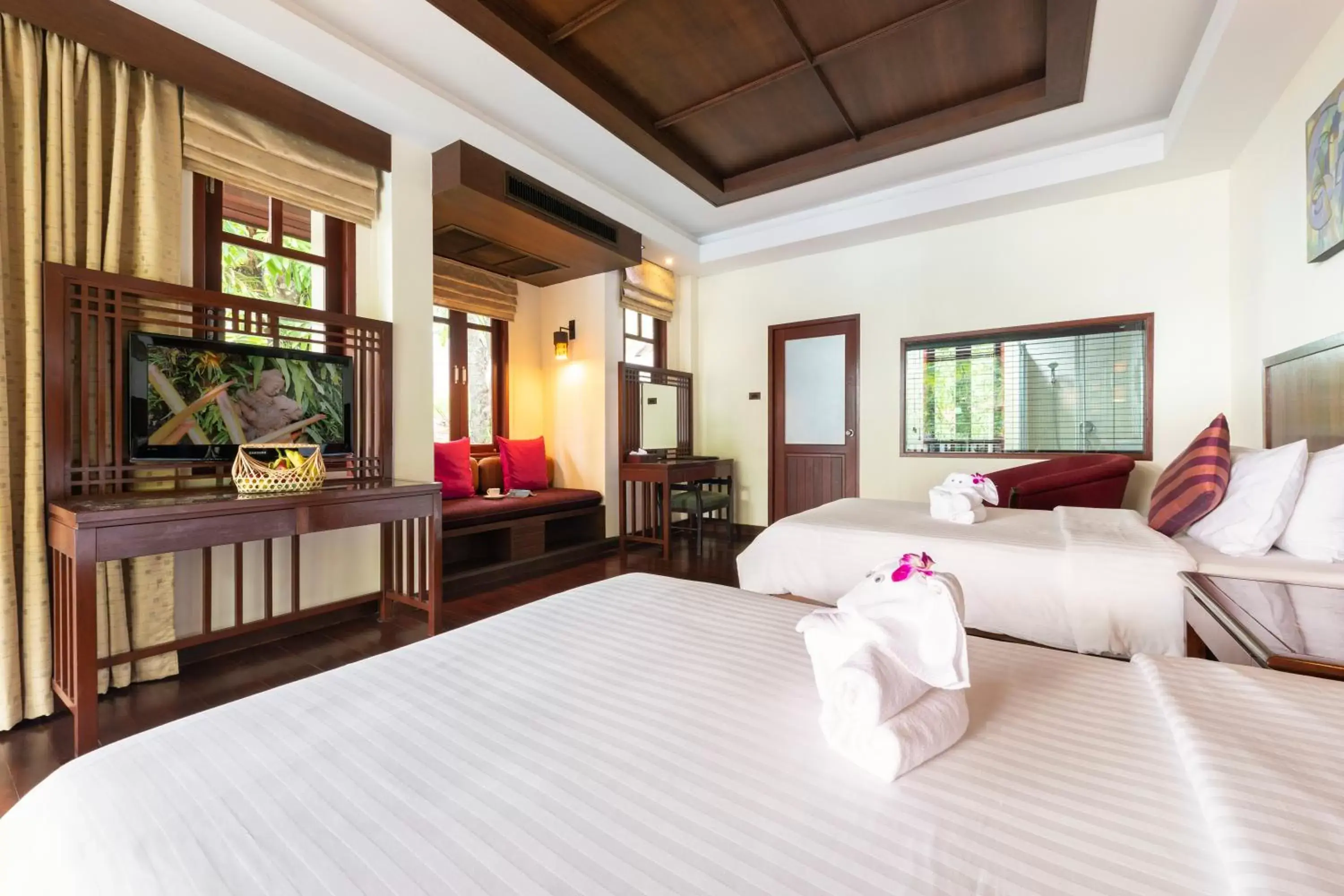Photo of the whole room, Bed in Khaolak Bayfront Resort