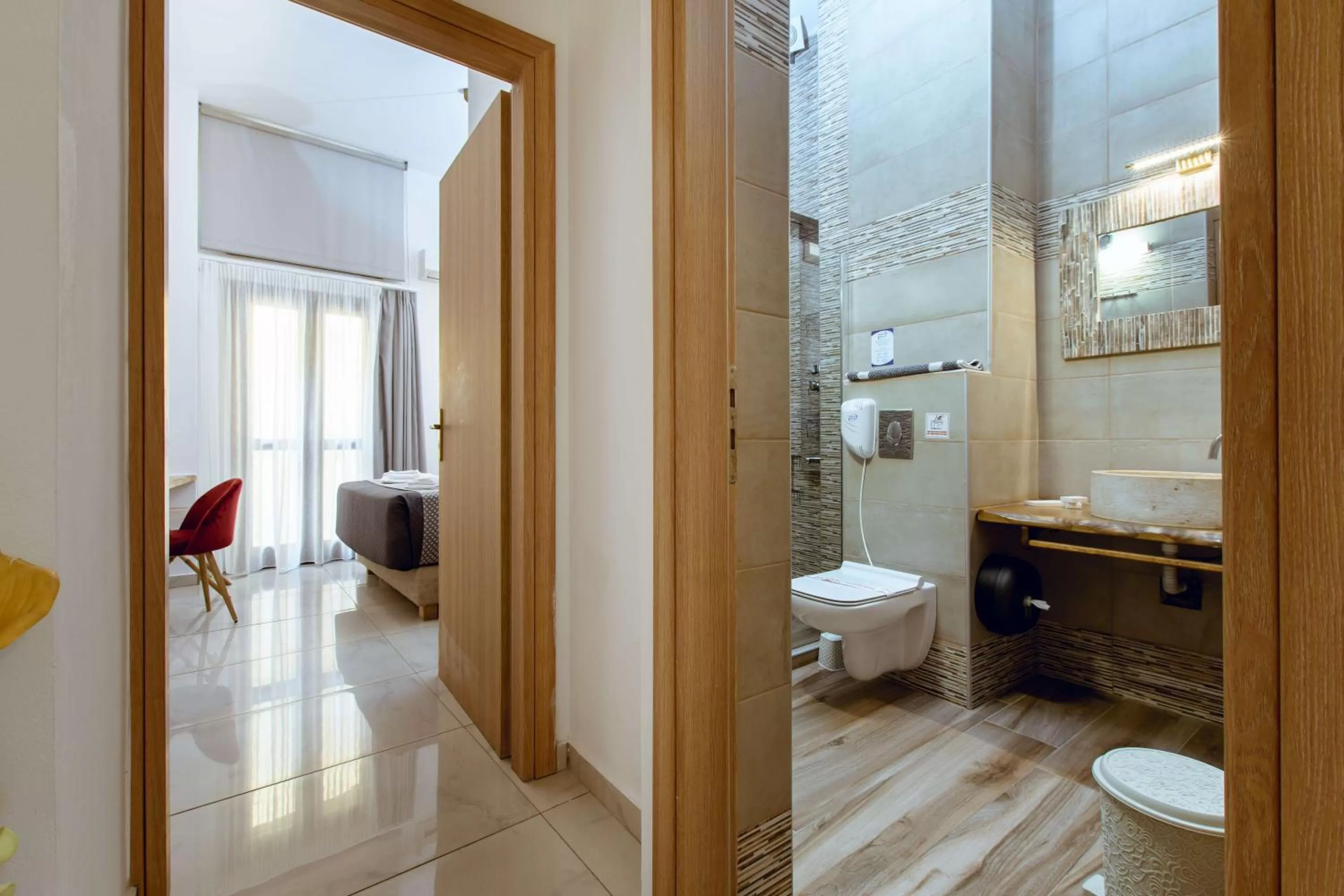 Bathroom in Deluxe Suites