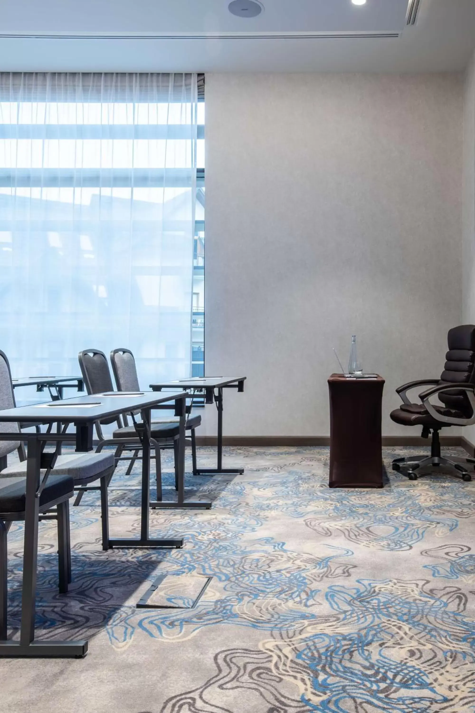 Business facilities in Radisson Blu Hotel & Residences