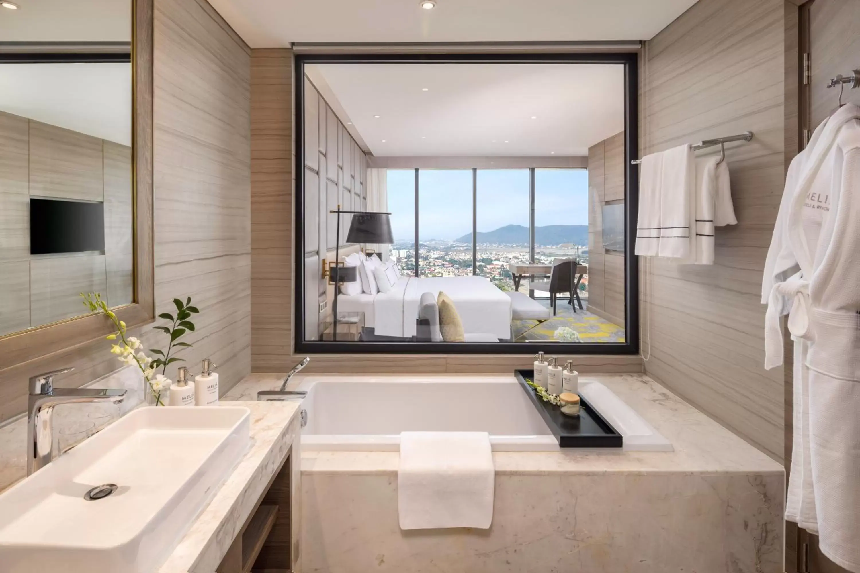 Bathroom in Melia Vinpearl Thanh Hoa