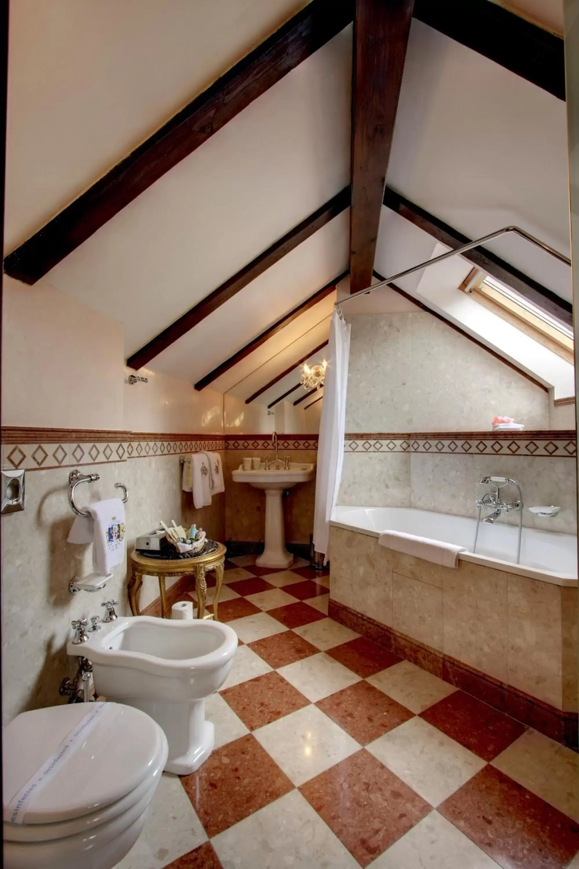 Toilet, Bathroom in Alchymist Grand Hotel and Spa - Preferred Hotels & Resorts