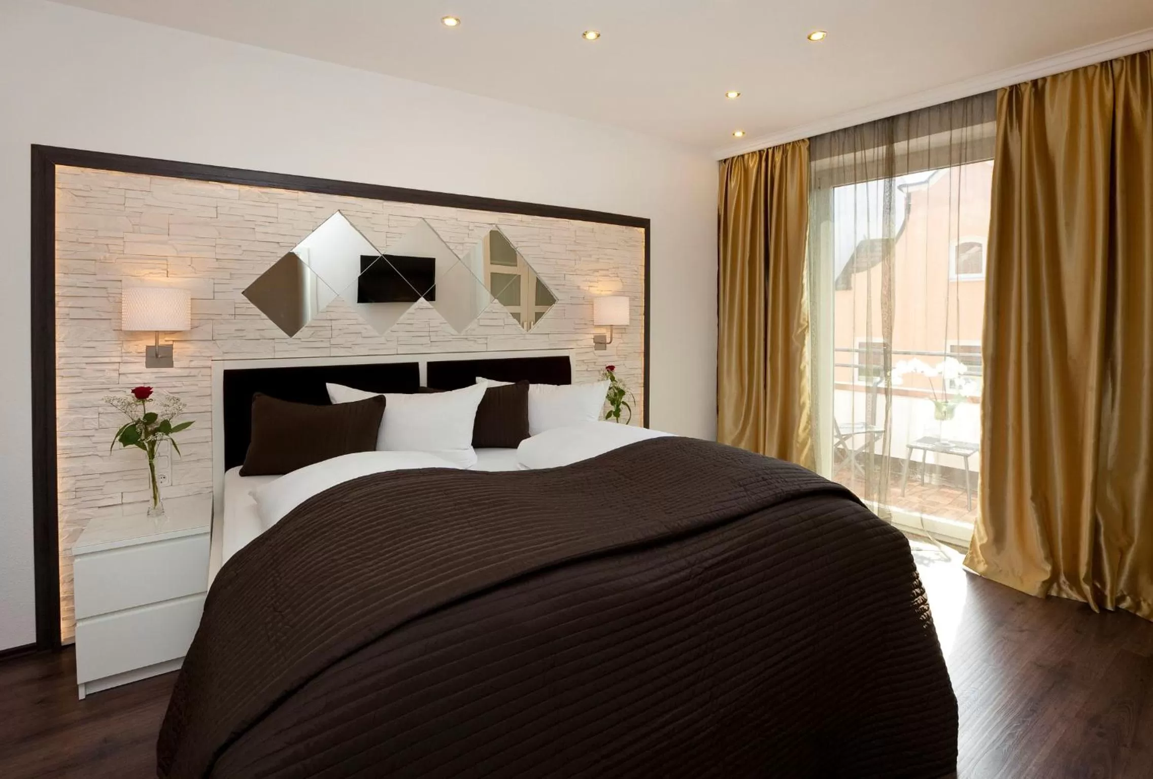 Bed in City Apart Hotel Füssen