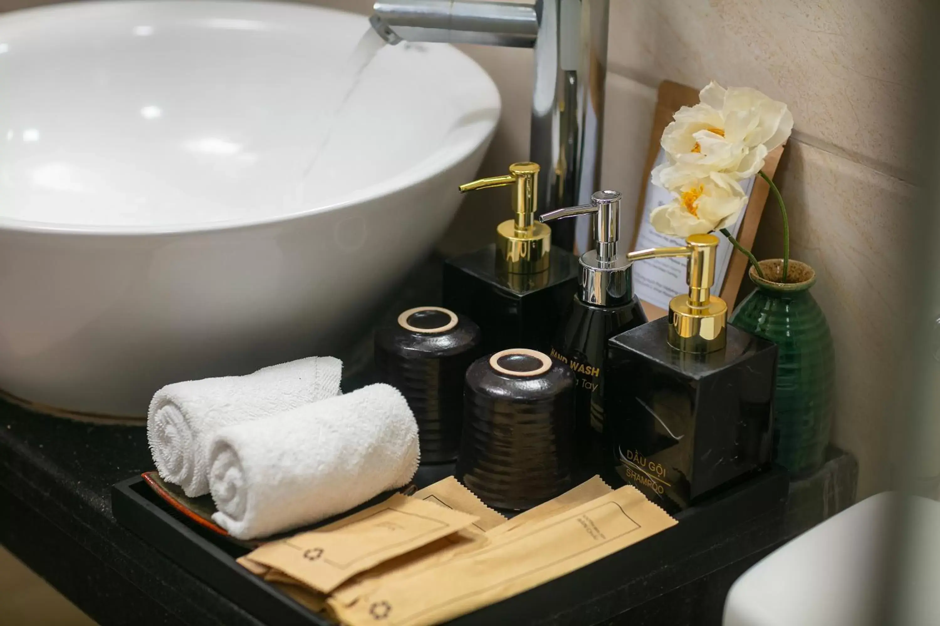 Superior Twin Room - single occupancy in The Sono Hanoi Hotel Superior Twin Room - single occupancy in The Sono Hanoi Hotel