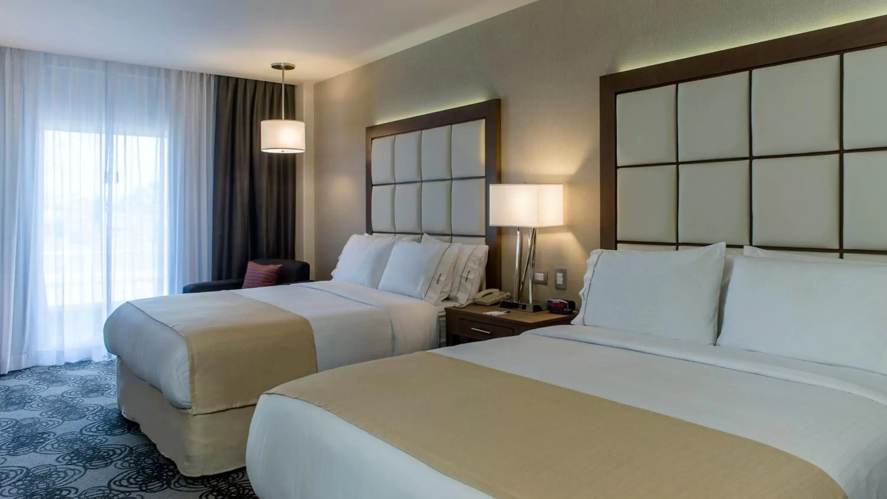 Photo of the whole room, Bed in Holiday Inn Express & Suites Chihuahua Juventud, an IHG Hotel