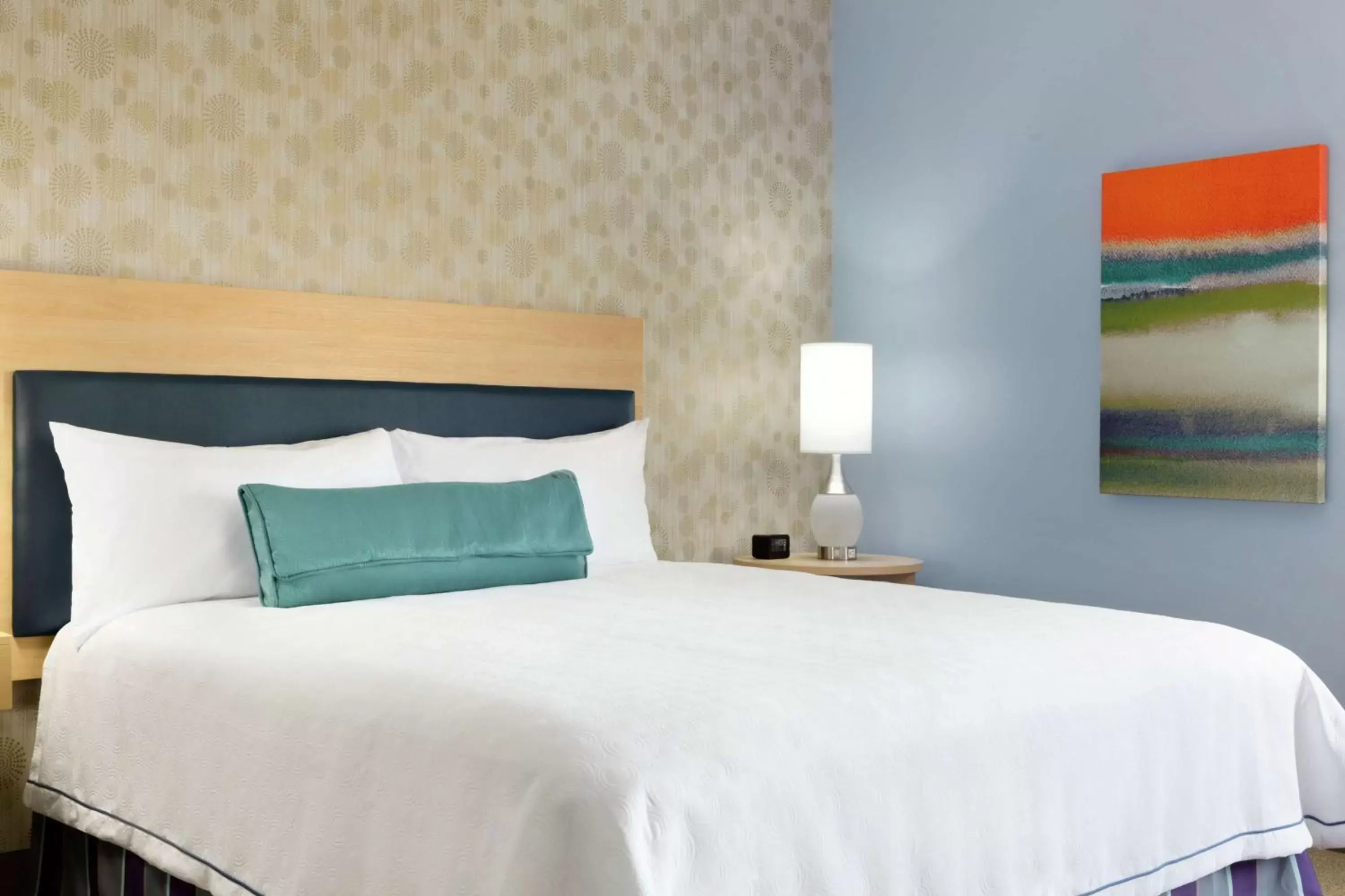 Bed in Home2 Suites By Hilton McAllen