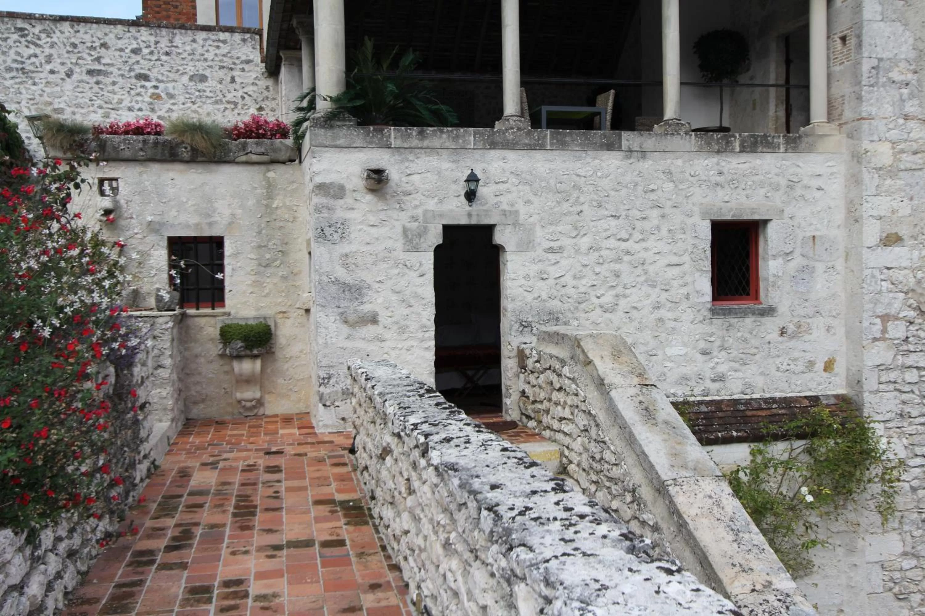Garden view in Demeure des Vieux Bains