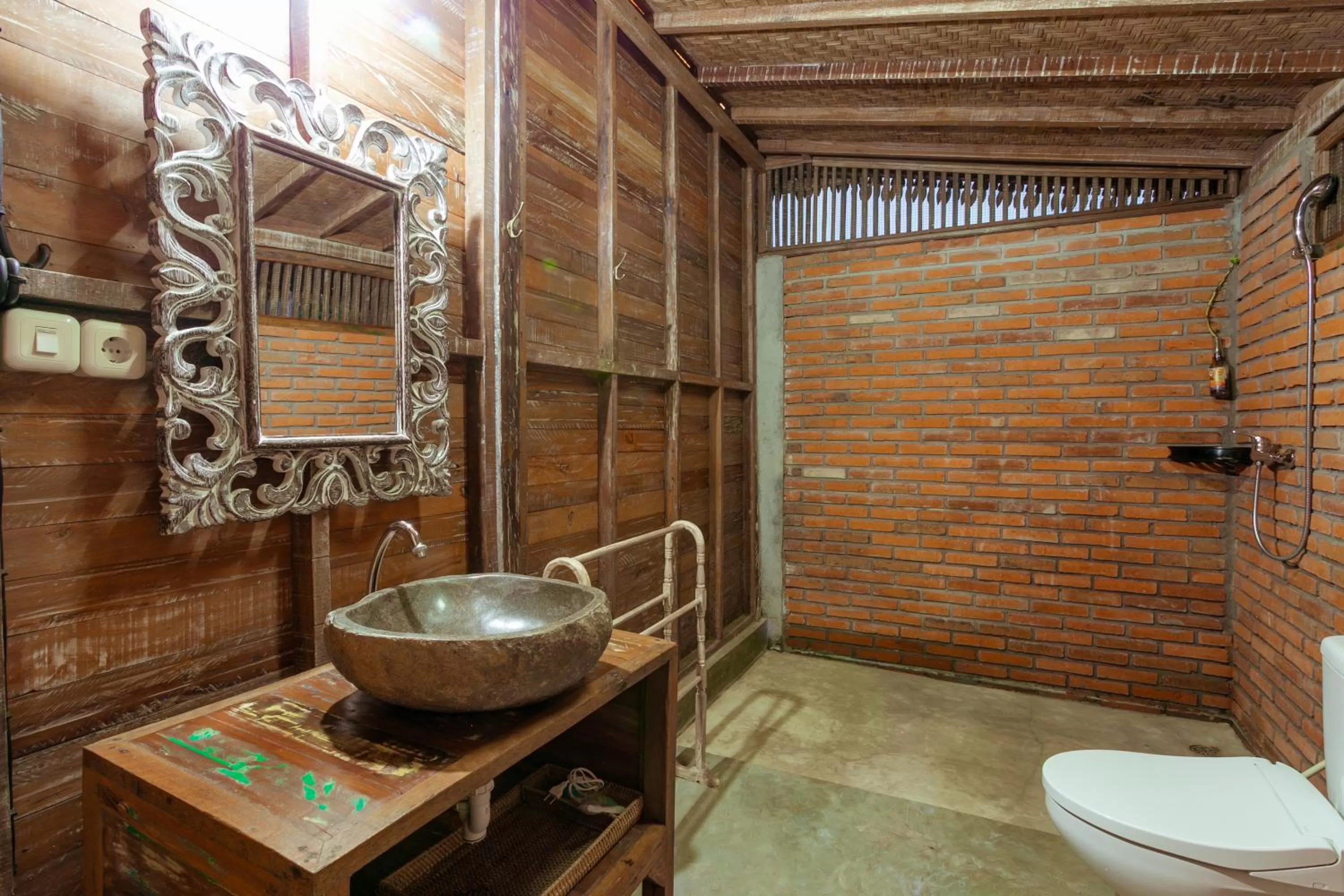 Bathroom in Nauna Villa Ubud