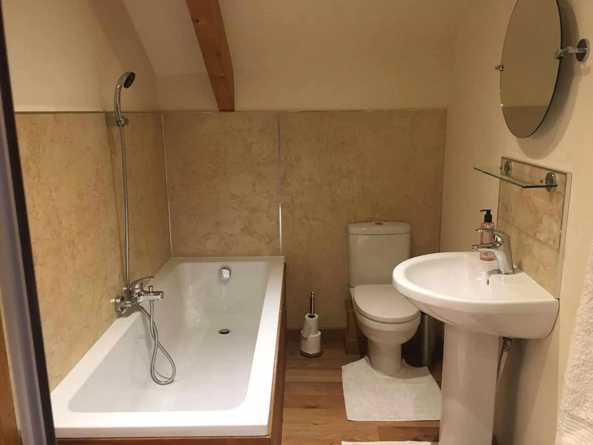 Bathroom in Gooseford Farm