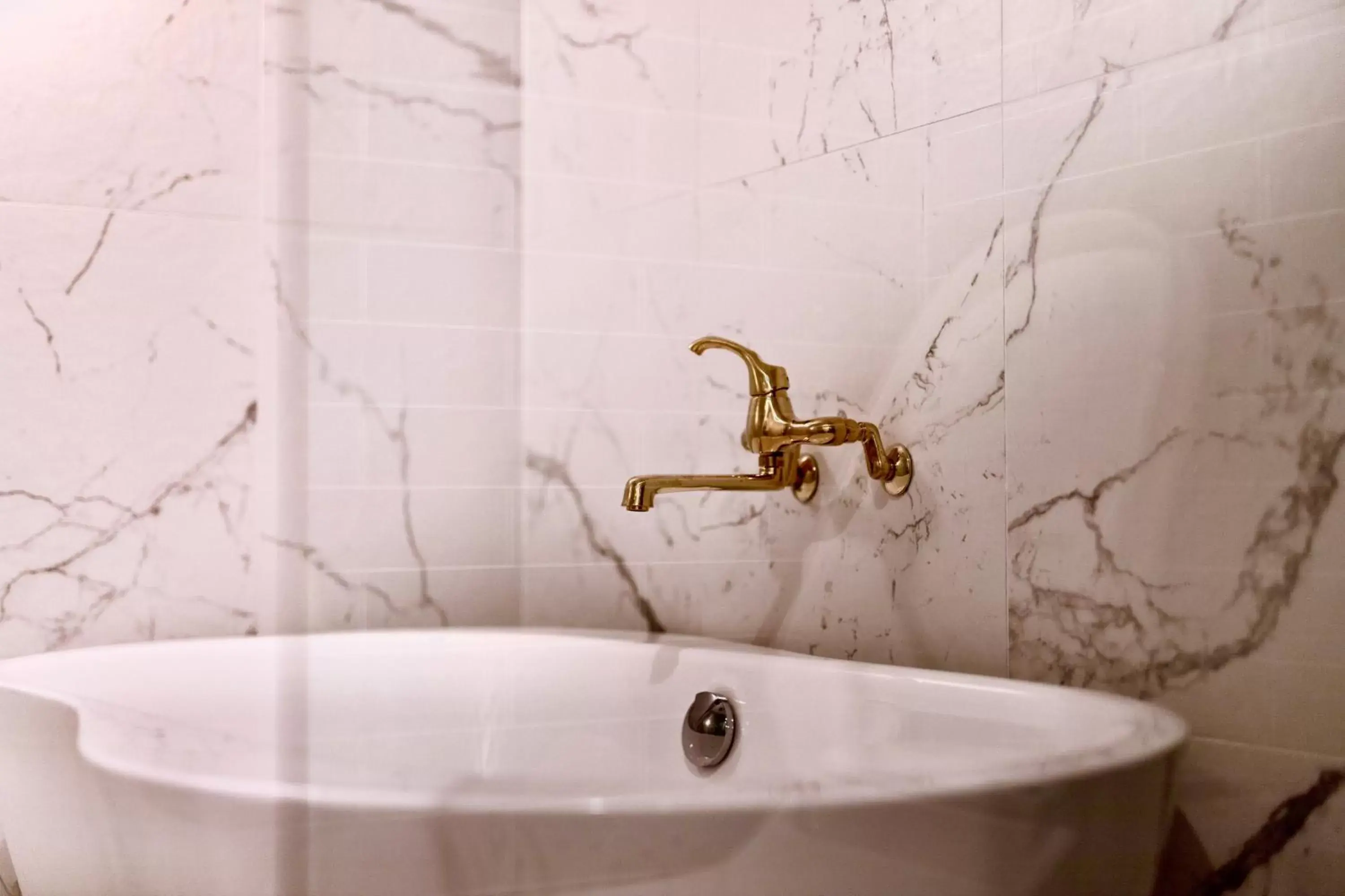 Bathroom in THE ROOT2 HOTEL