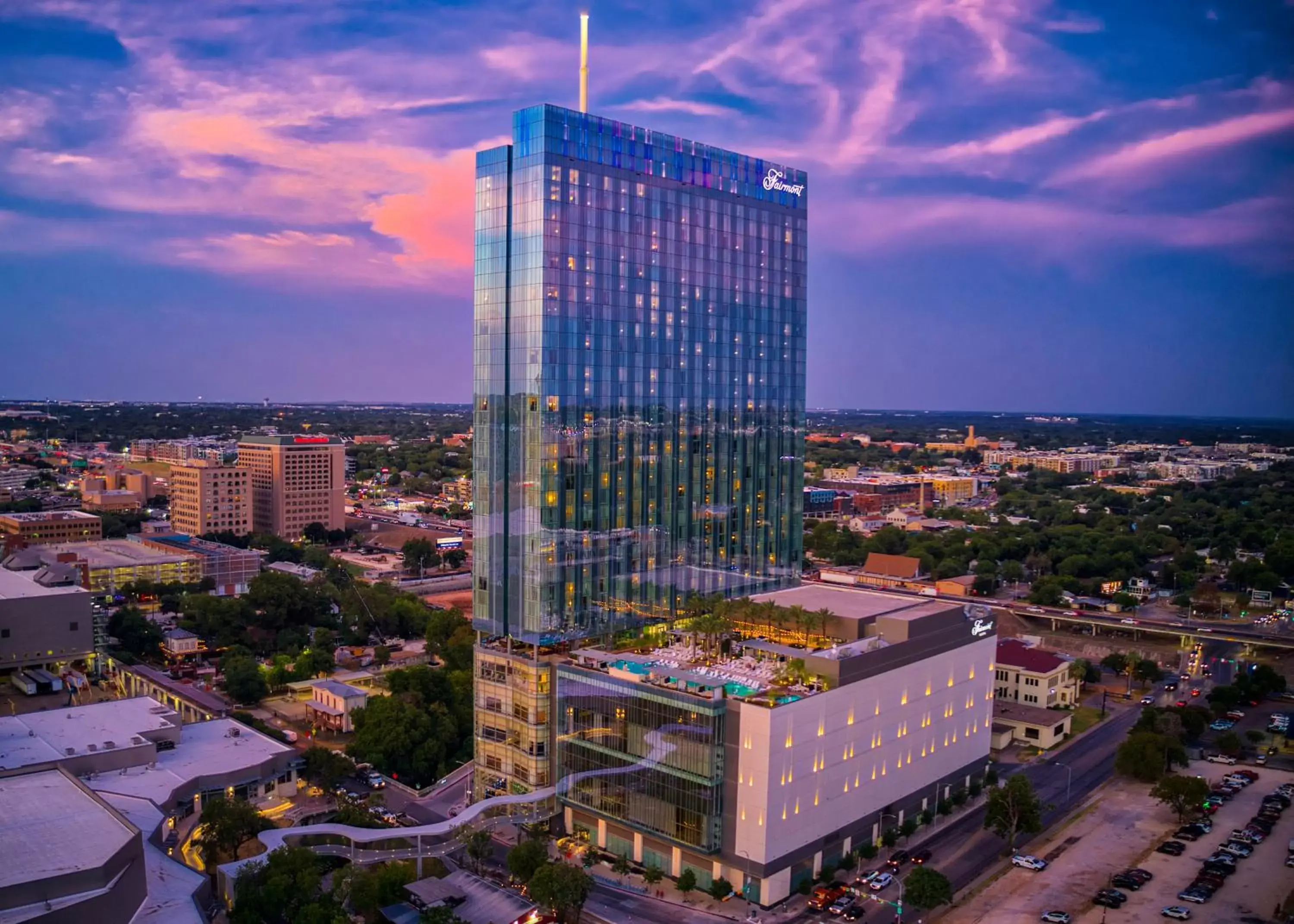 Property building, Bird's-eye View in Fairmont Austin Gold Experience