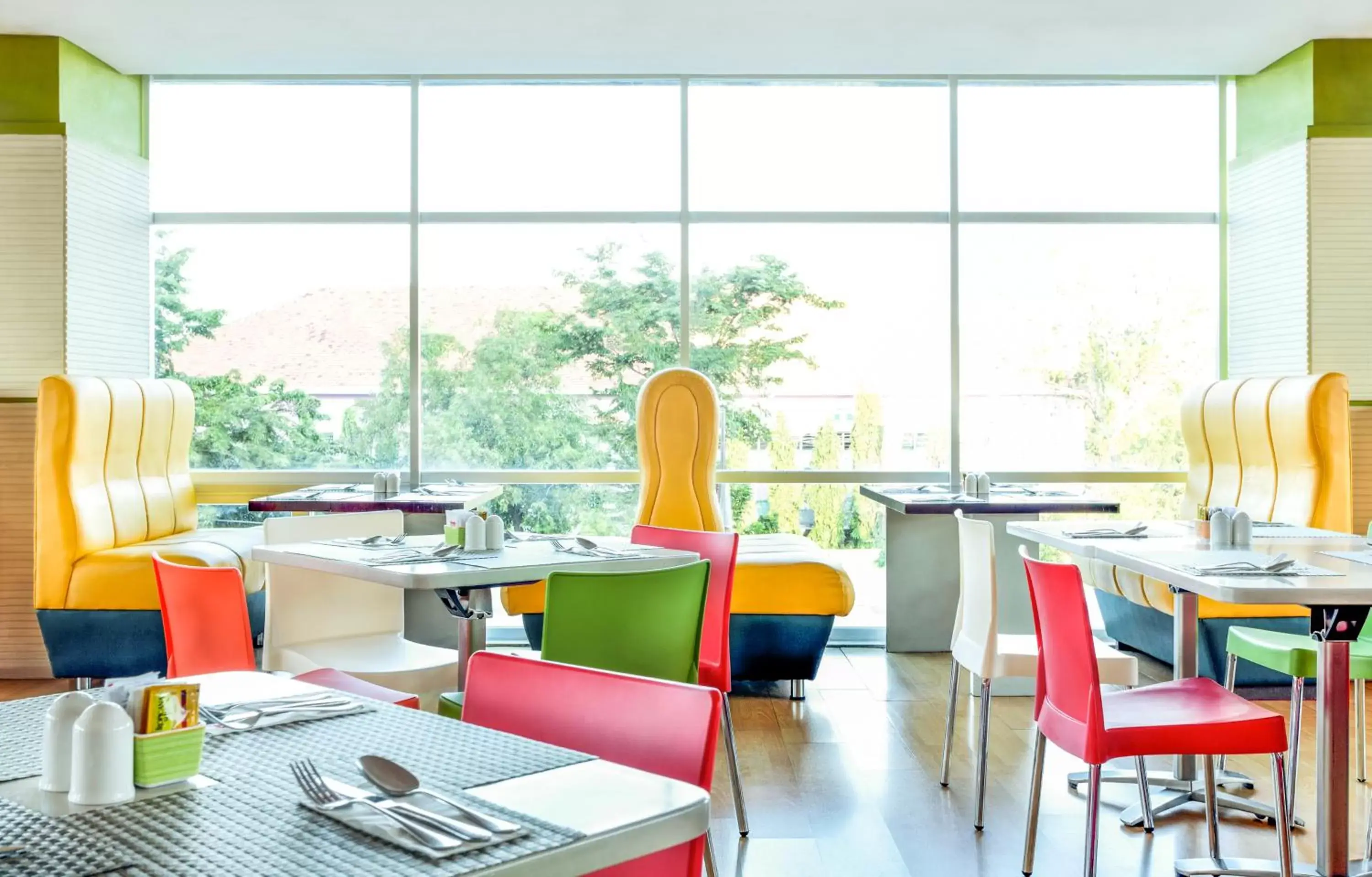 Food close-up, Restaurant/Places to Eat in Hotel Ibis Semarang Simpang Lima