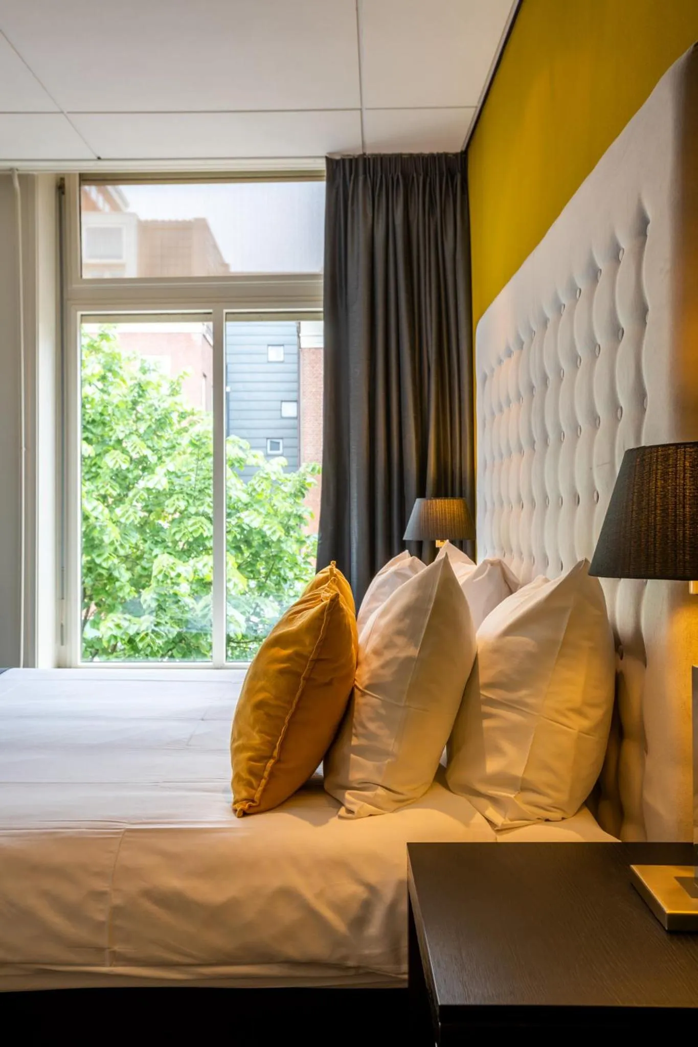 Bed in Post-Plaza Hotel & Grand Café