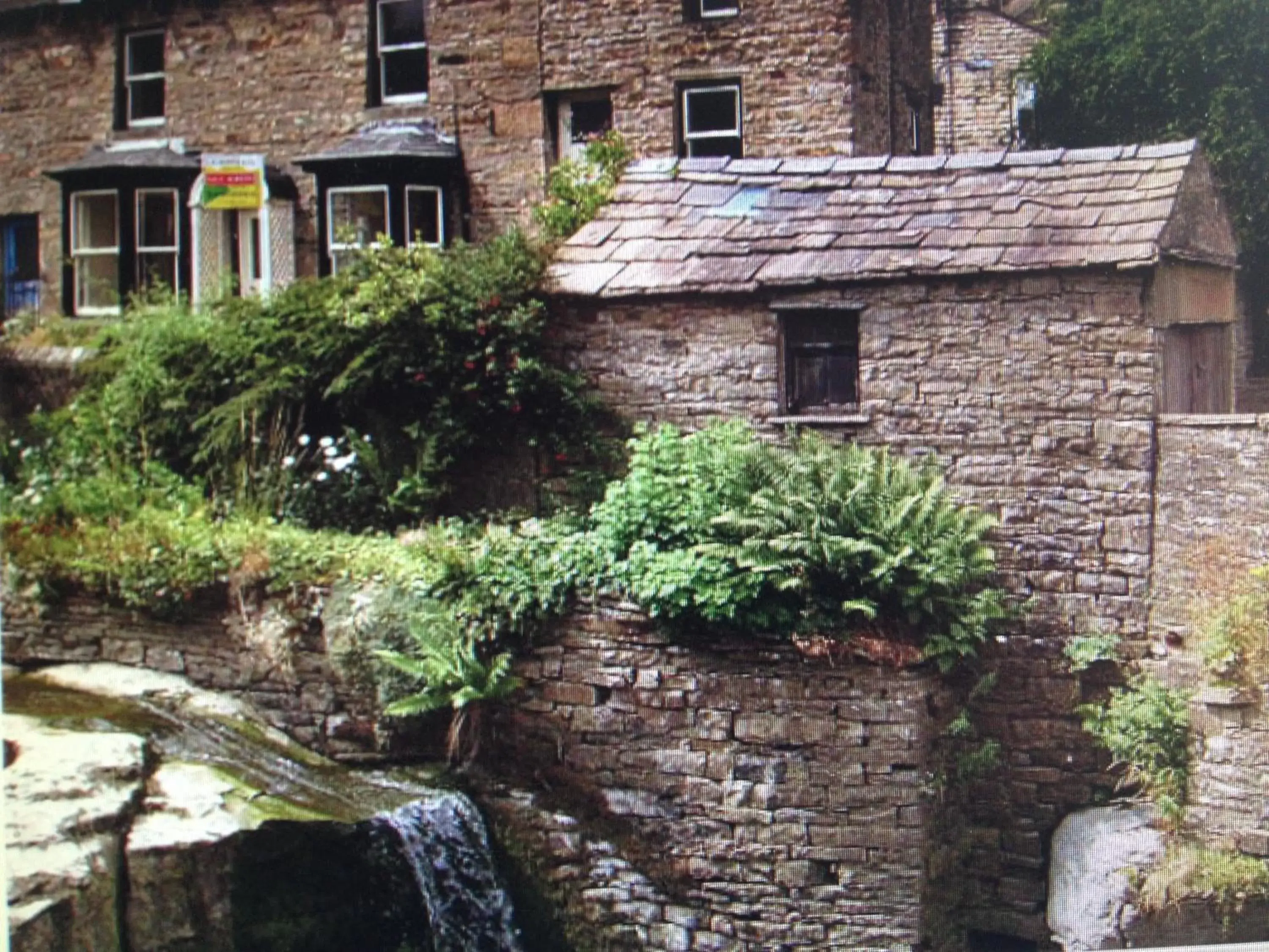 Area and facilities, Neighborhood in Cairn Hotel