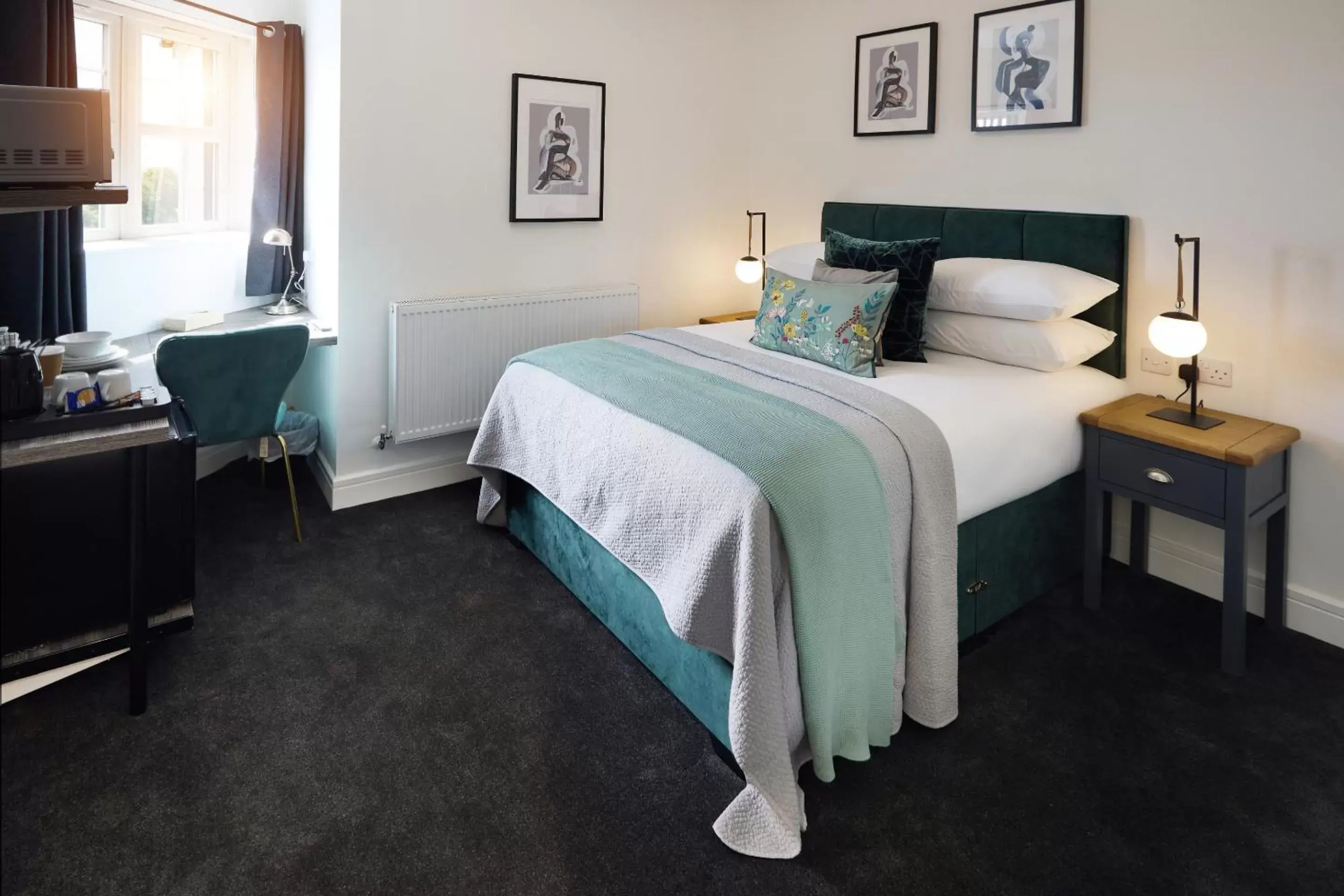 Bedroom, Bed in The Woden Boutique Hotel Walsall M6 J9