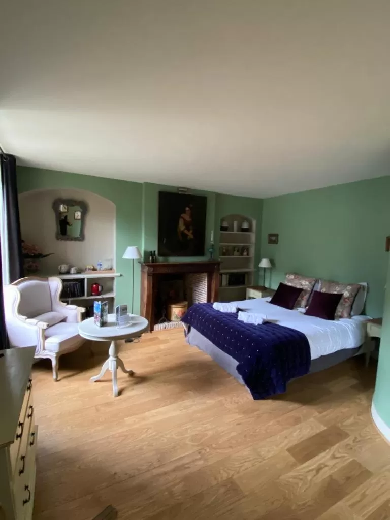 Bed in La Cour Sainte Catherine demeure de charme