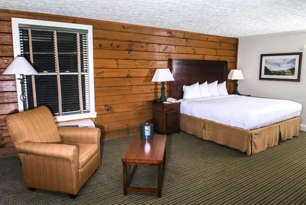 Bed, Room Photo in Brasstown Valley Resort & Spa