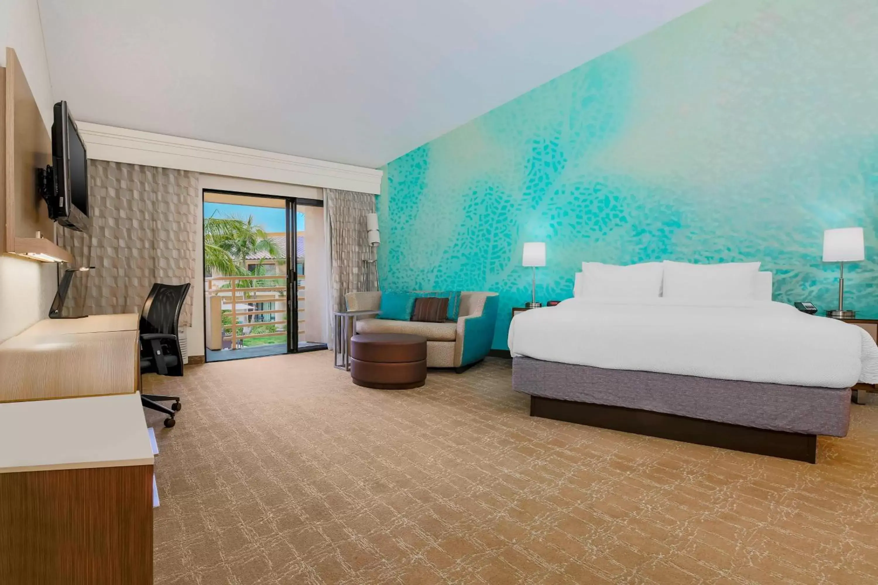 Photo of the whole room in Courtyard by Marriott San Diego Del Mar/Solana Beach