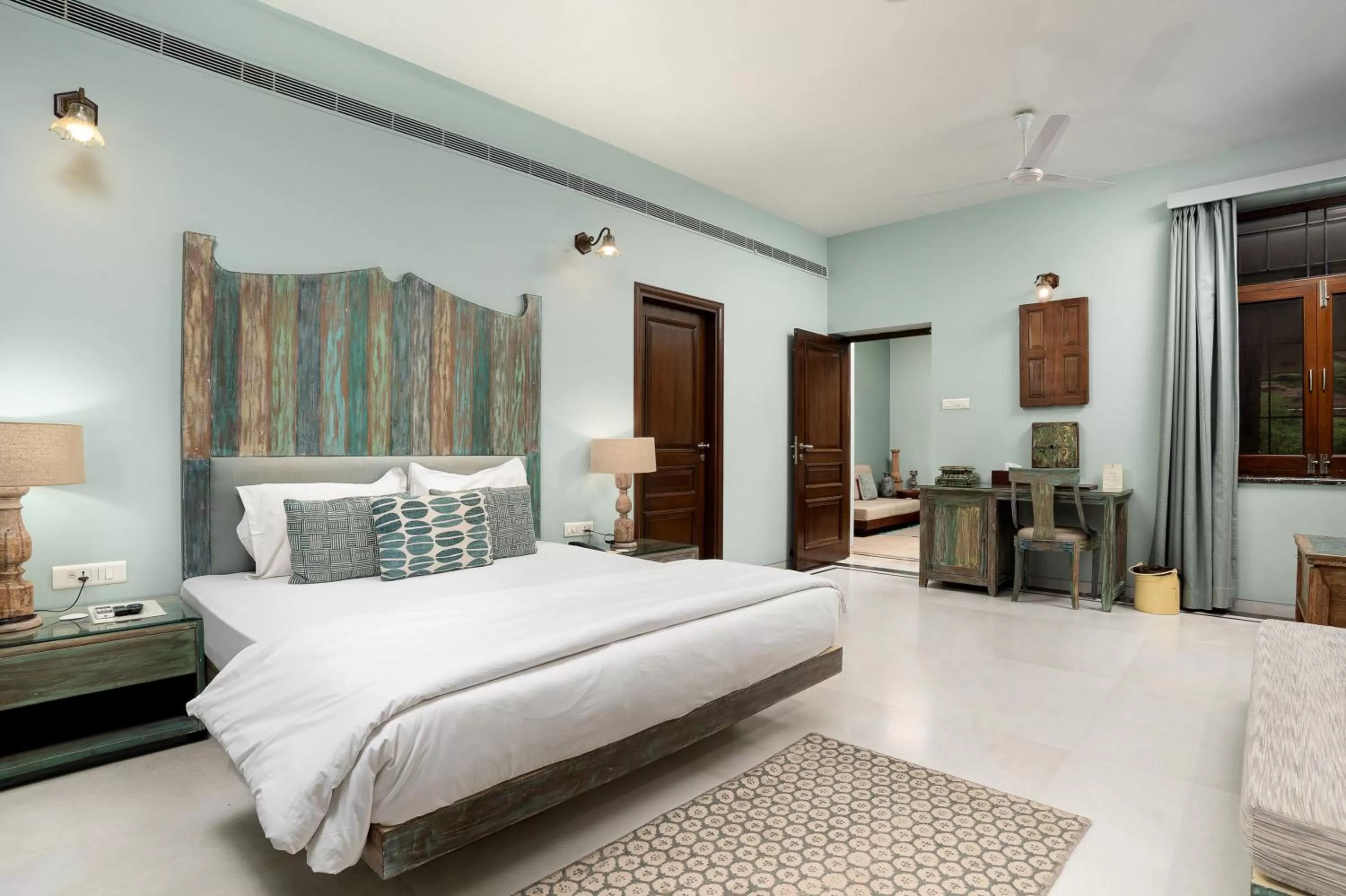 Bed in The Almond Tree