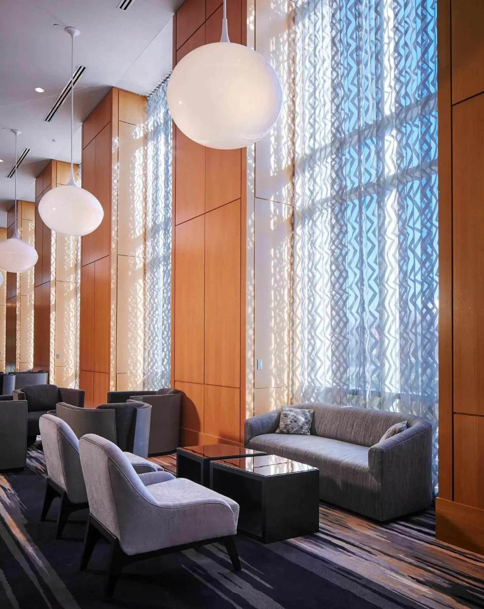 Lobby or reception, Seating Area in Loews Chicago O'Hare Hotel