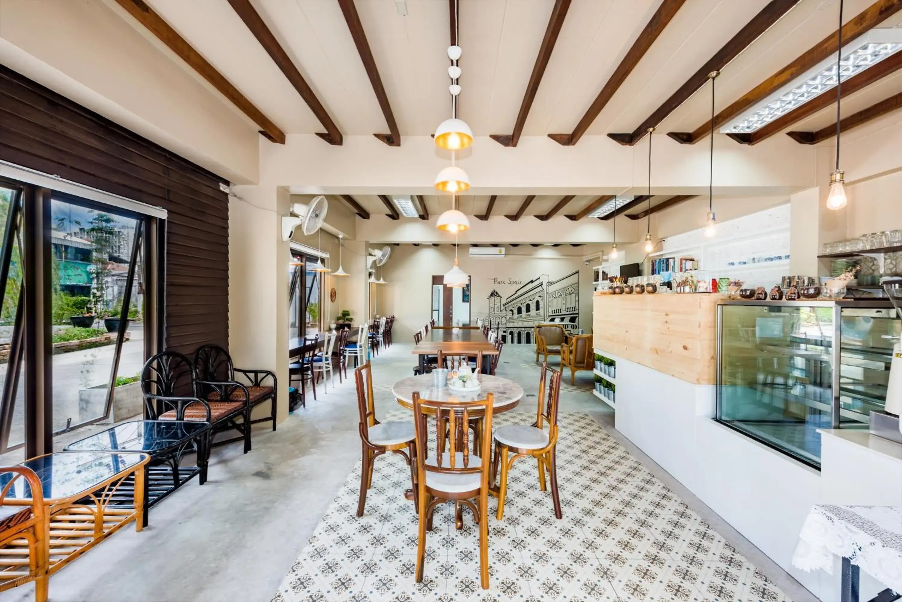 Restaurant/places to eat in Pure Phuket Residence Restaurant/places to eat in Pure Phuket Residence